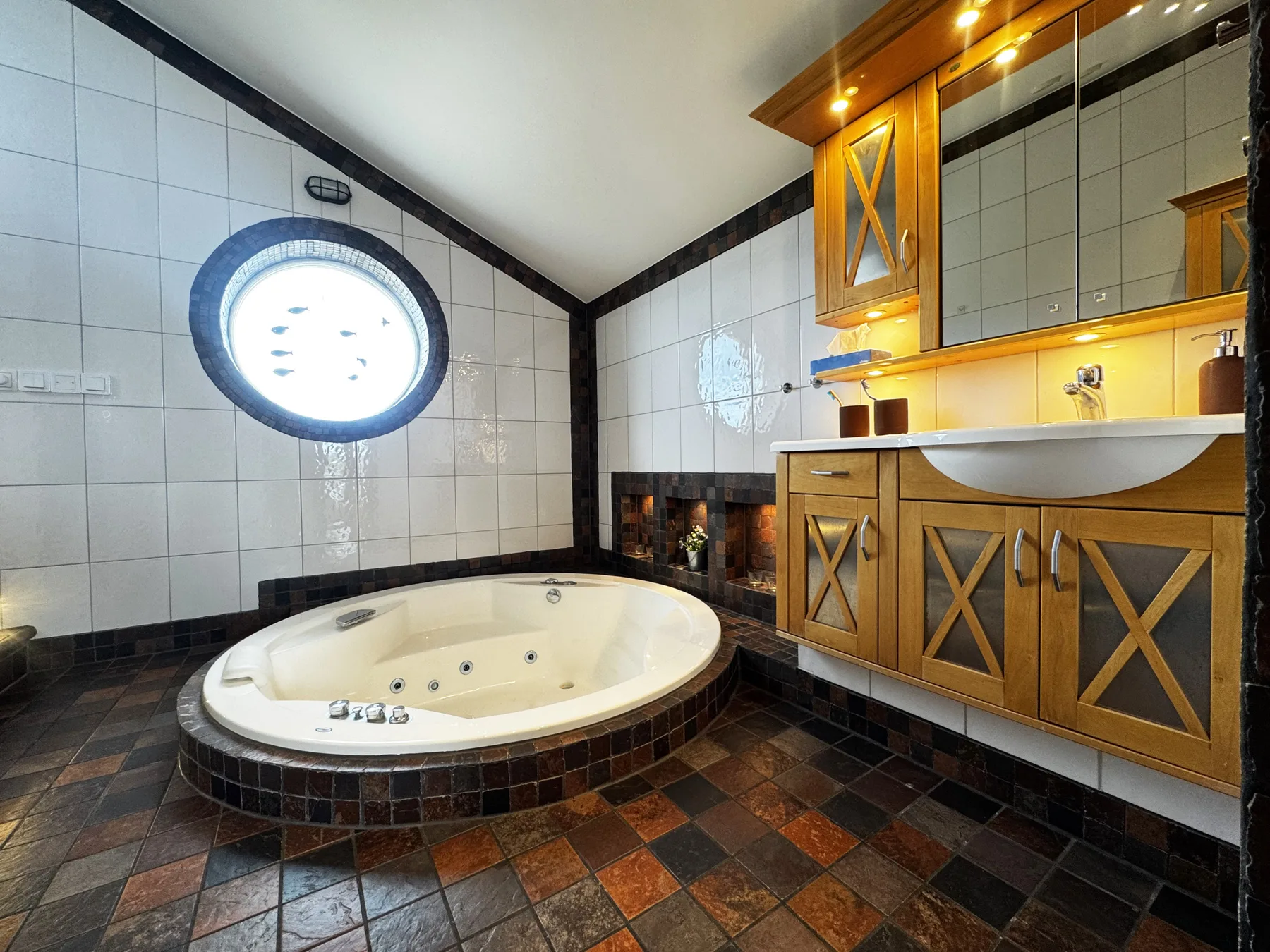Exclusive Beachfront Villa in Åsa – Sauna, Jacuzzi & Panoramic Sea View | SE02102