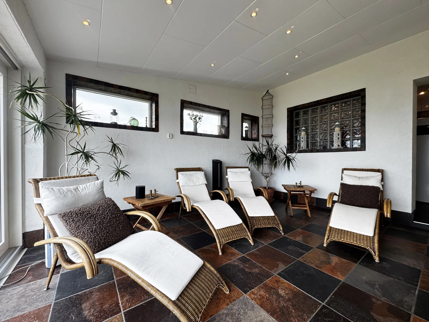 Exclusive Beachfront Villa in Åsa – Sauna, Jacuzzi & Panoramic Sea View | SE02102