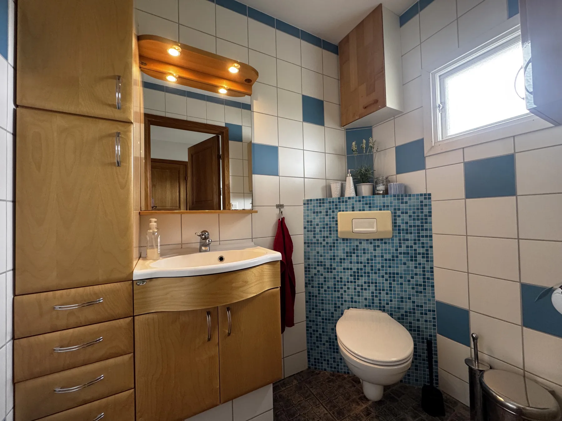Exclusive Beachfront Villa in Åsa – Sauna, Jacuzzi & Panoramic Sea View | SE02102