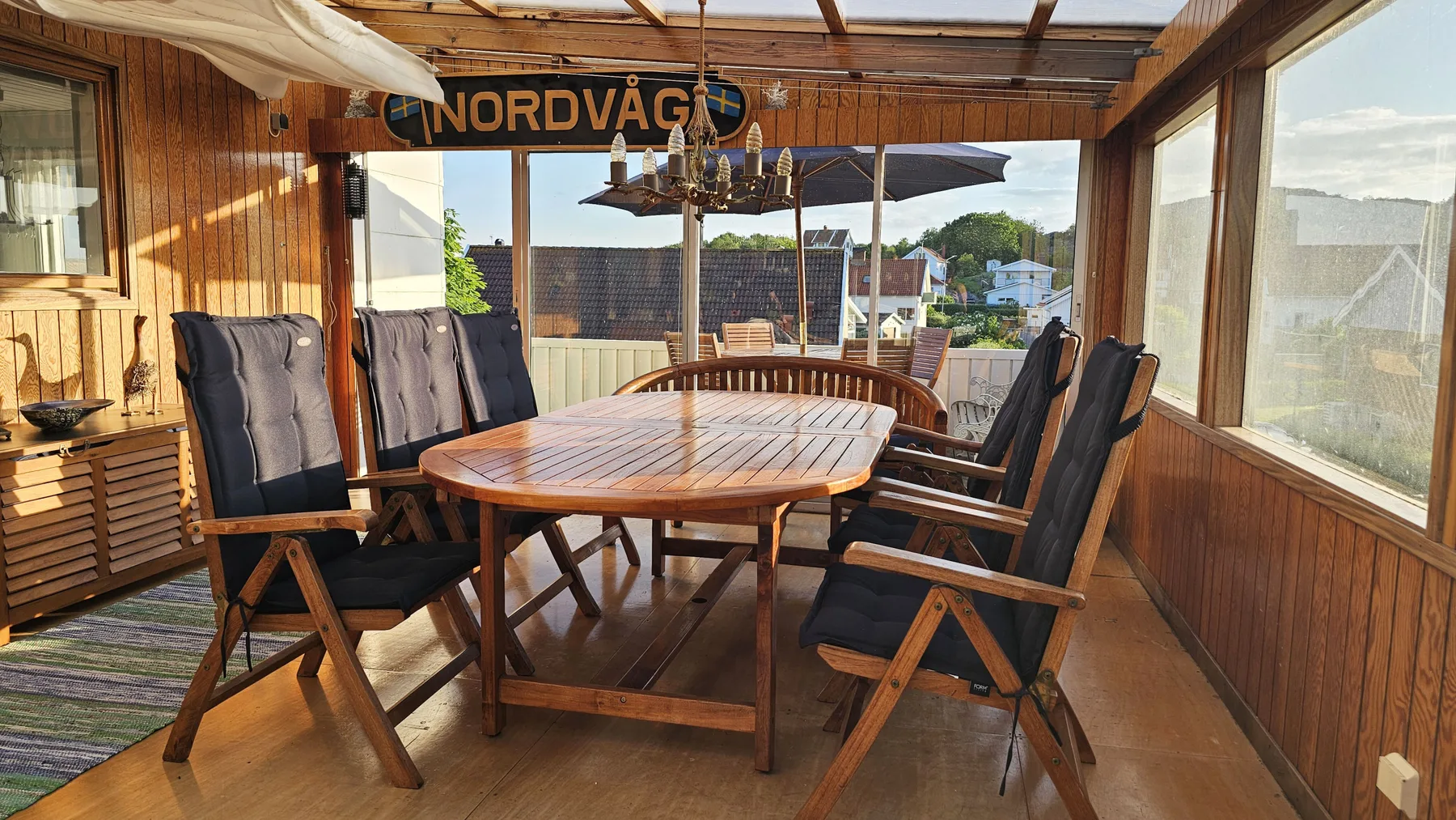 House near the sea and town centre in Skärhamn | SE0910707