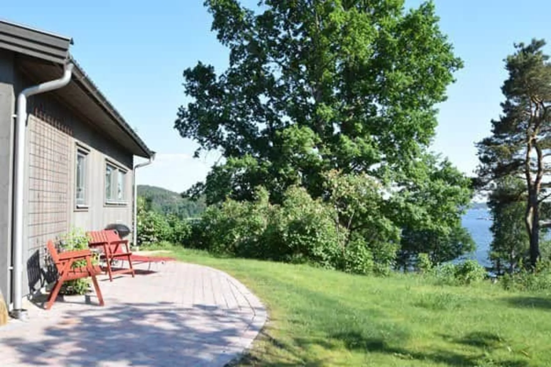 Sea View and 100 m to the Sea in Svanesund | SE09137