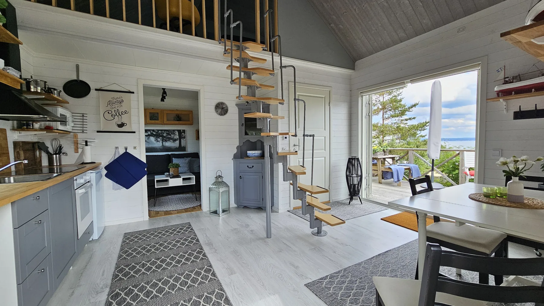 Cottage with sea view in Rönnäng | SE09148