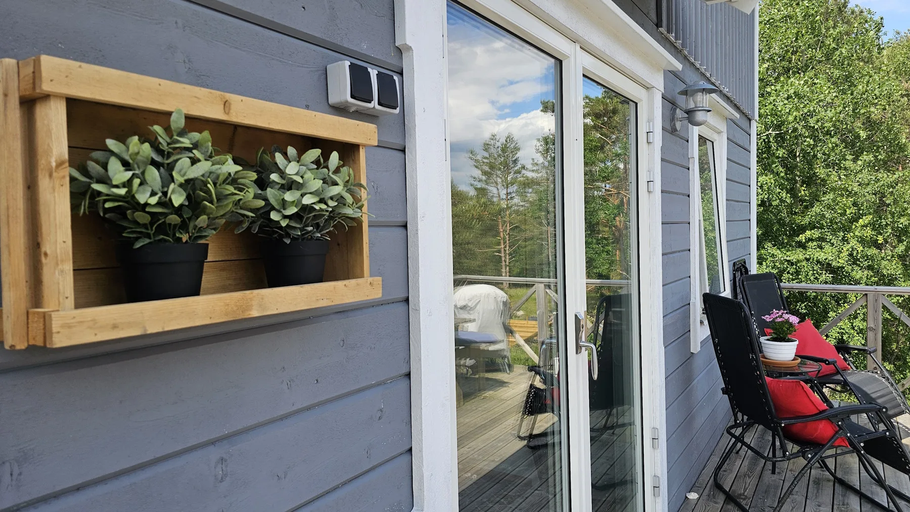 Cottage with sea view in Rönnäng | SE09148