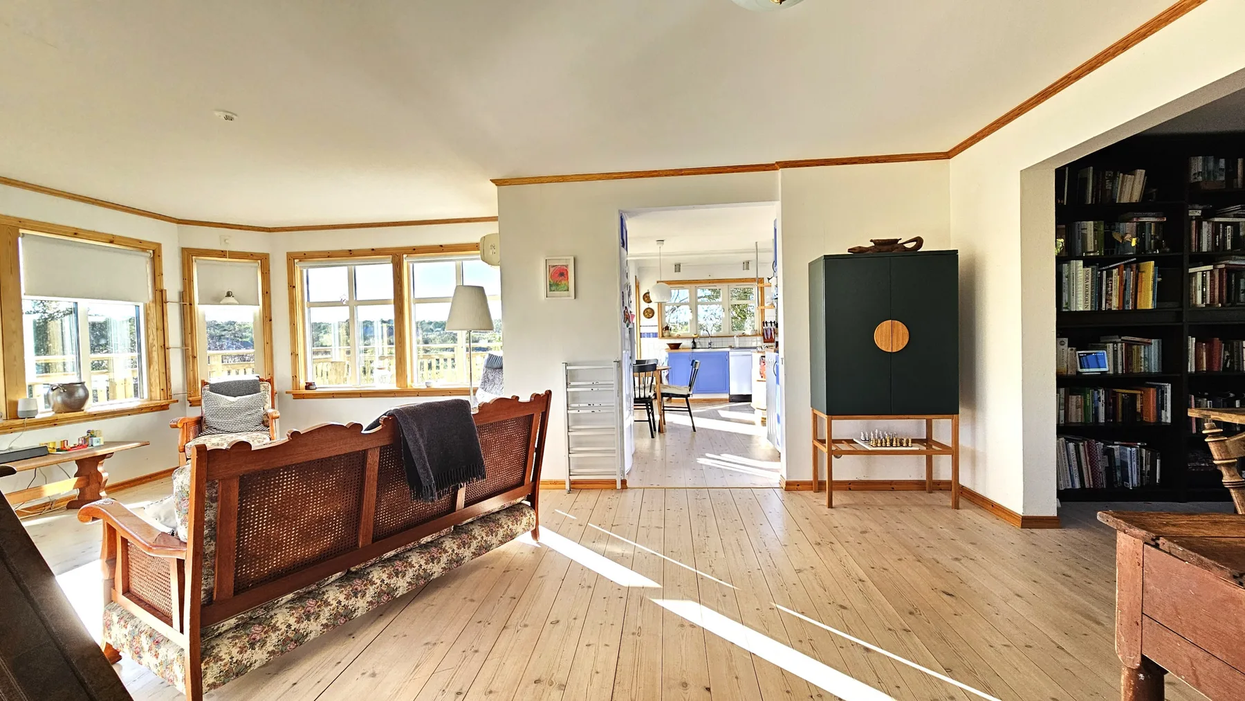 Family-friendly house close to sea & nature in Klövedal | SE09145