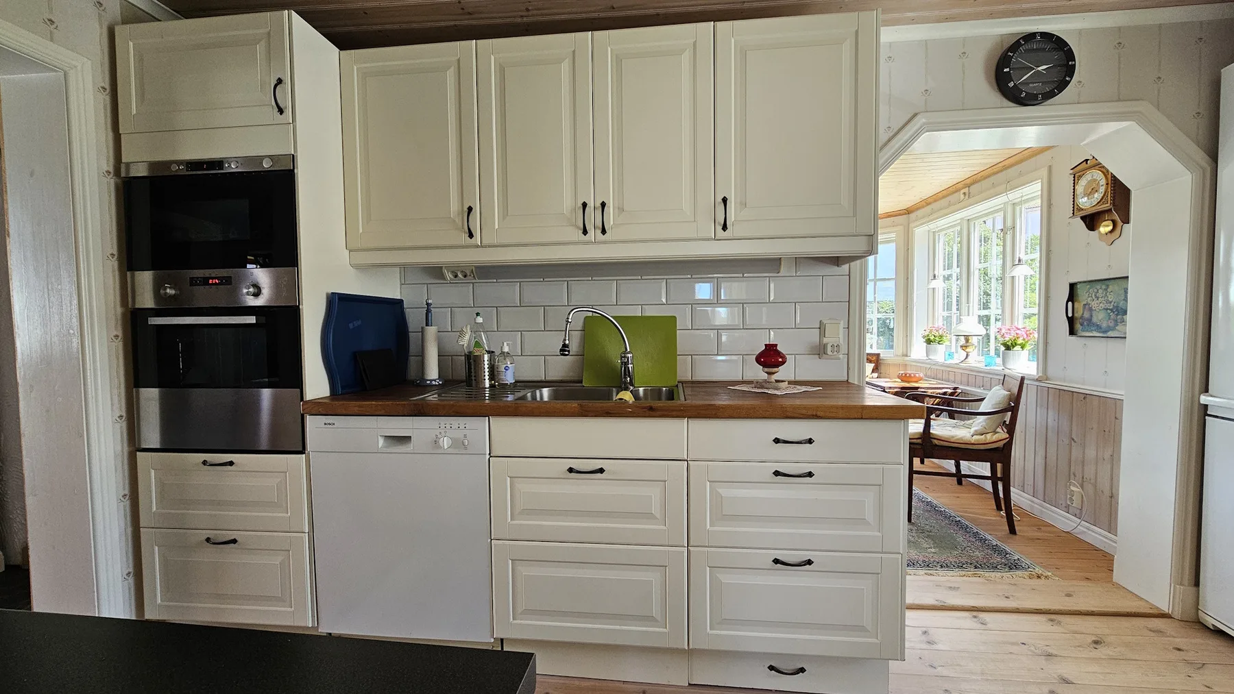 West Coast house 50m from the harbor in Edshultshall | SE09108