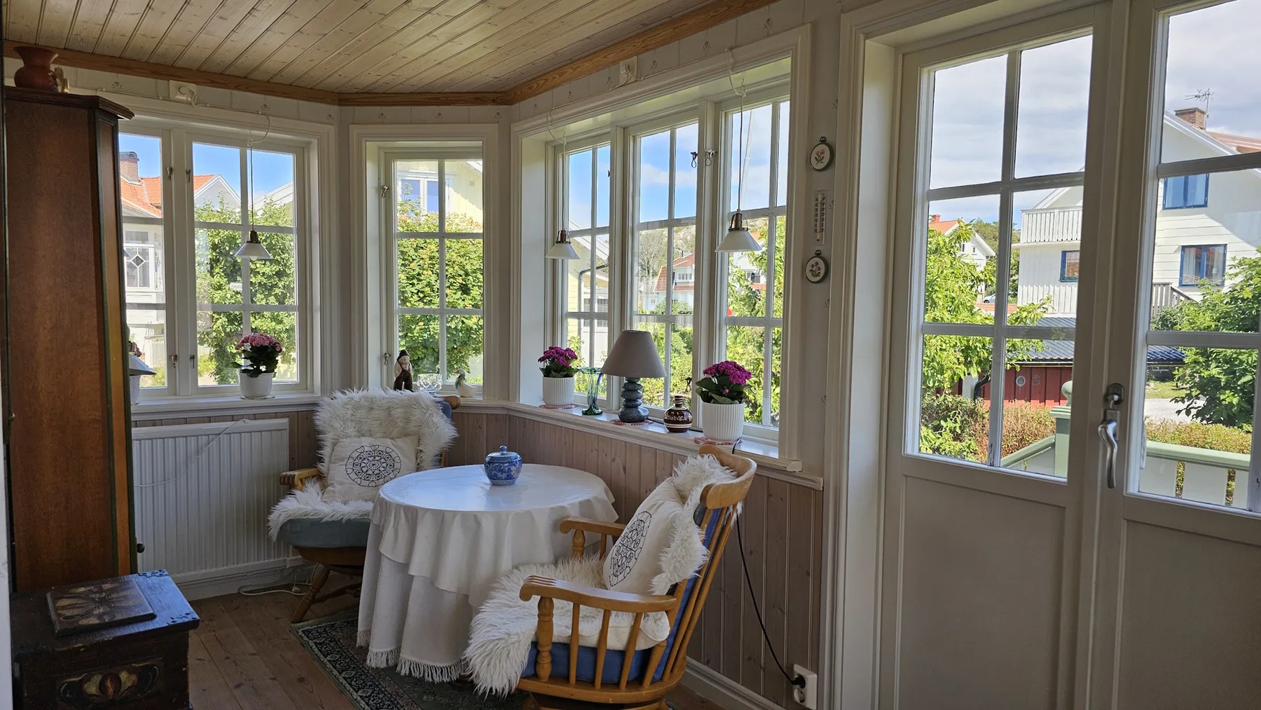 West Coast house 50m from the harbor in Edshultshall | SE09108