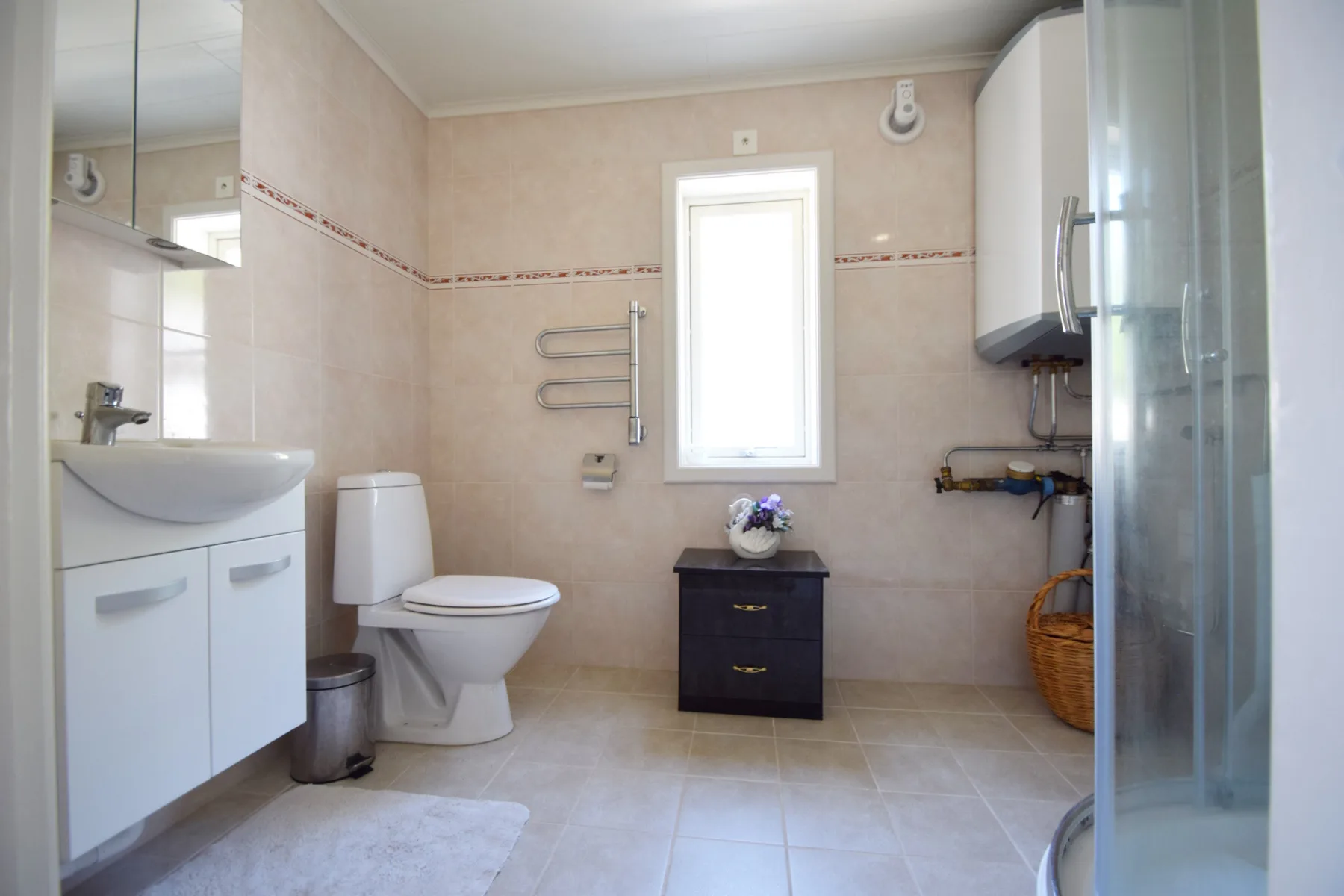 Villa with Sea View & 250 m to the sea | SE09161