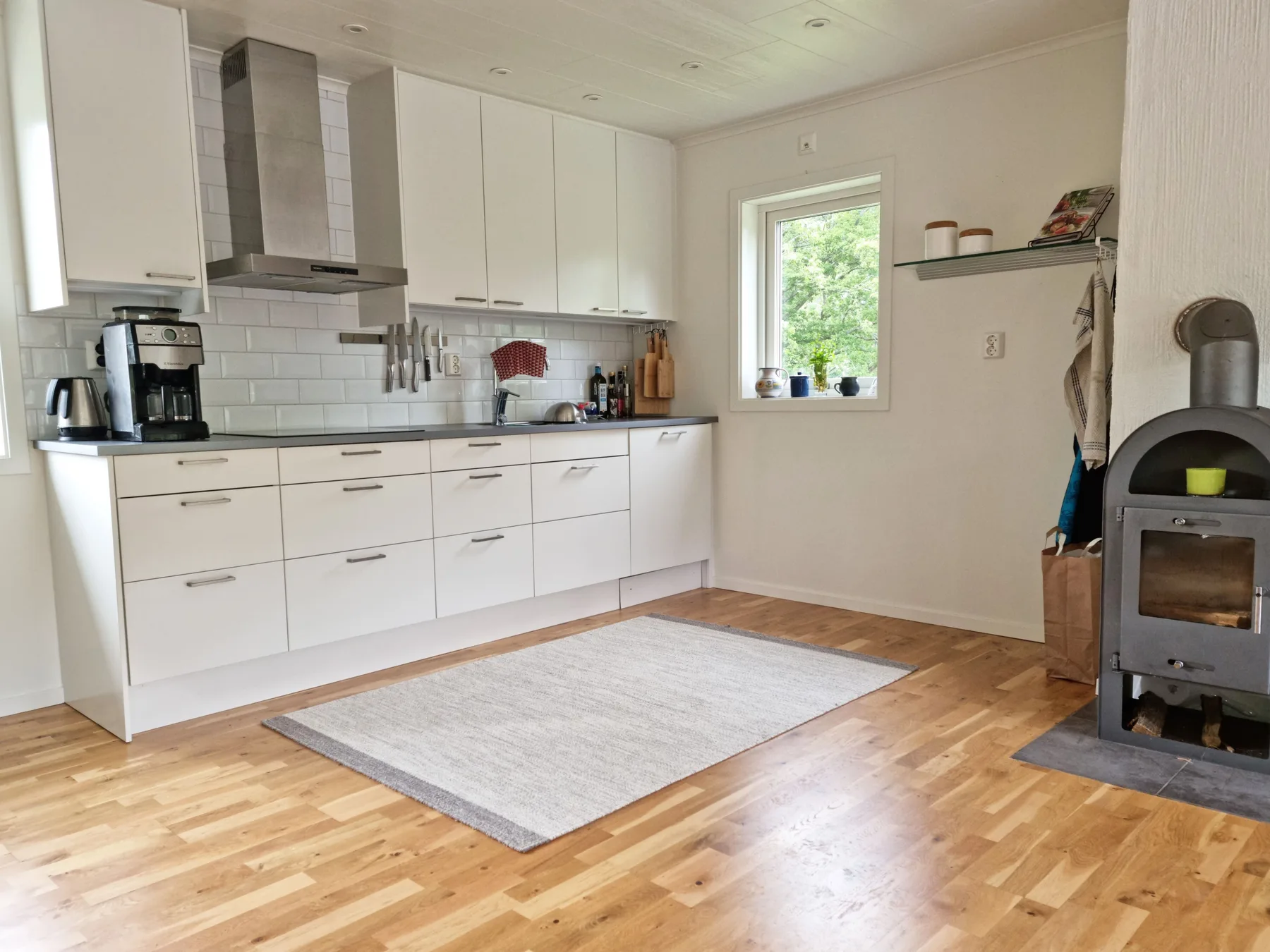 Villa with sauna, 650 m to the beach | SE09135