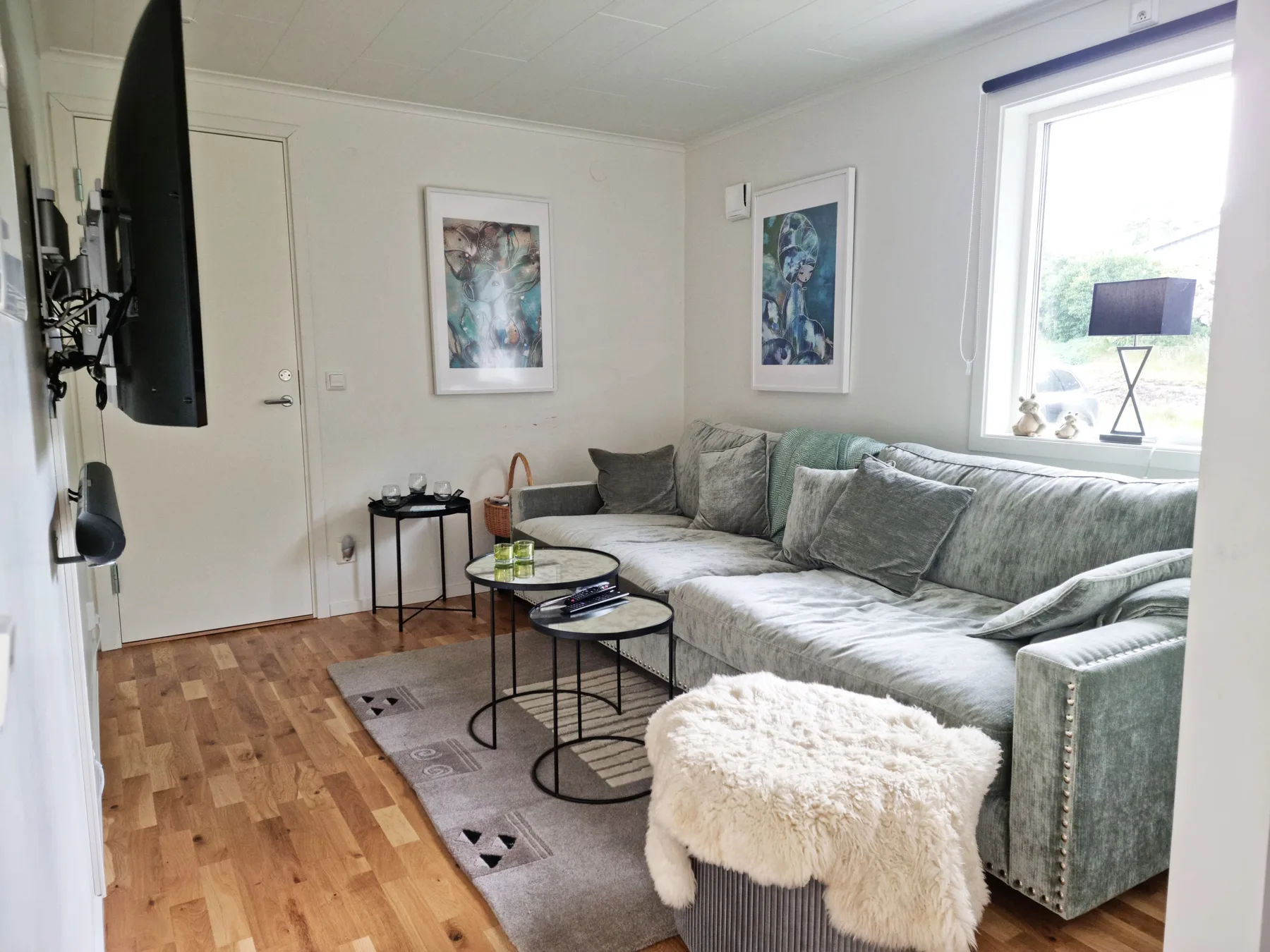 Villa with sauna, 650 m to the beach | SE09135