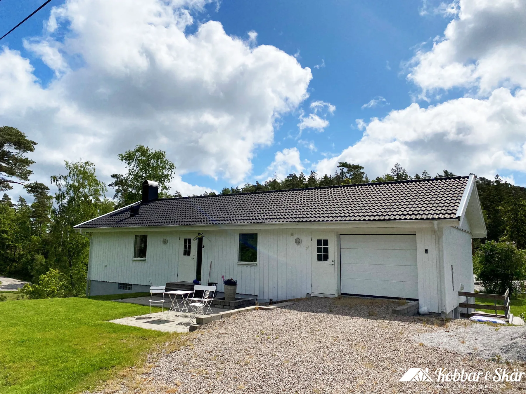 Villa with sauna, 650 m to the beach | SE09135