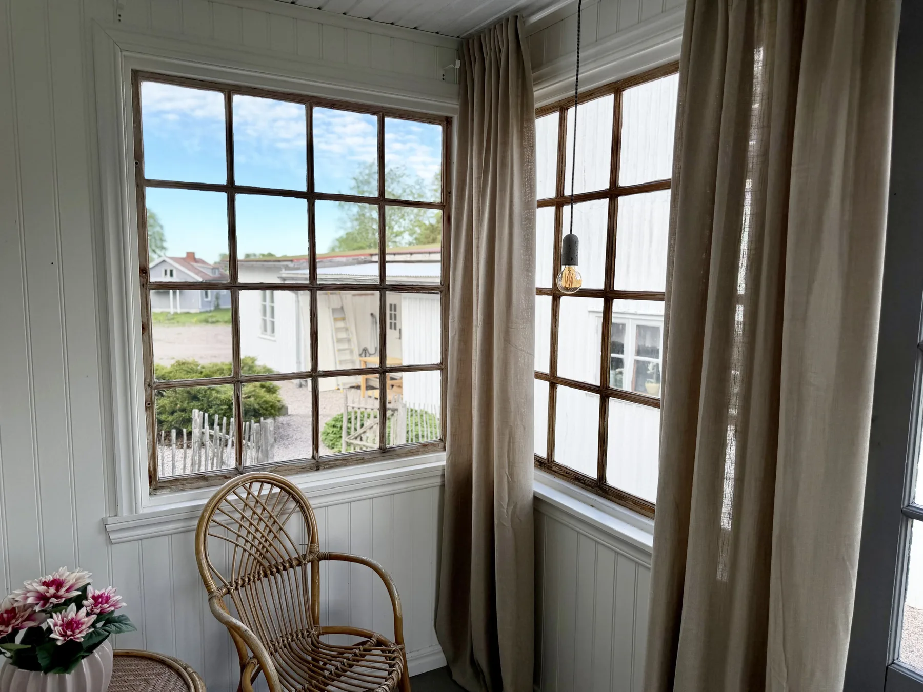Rural charm and modern comfort – close to nature and swimming |SE08016