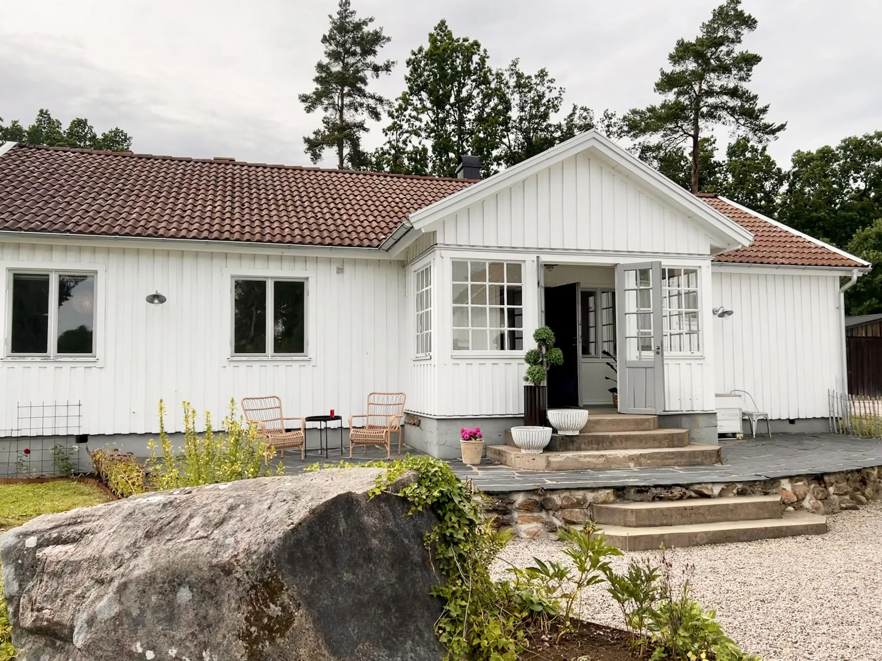 Rural charm and modern comfort – close to nature and swimming |SE08016