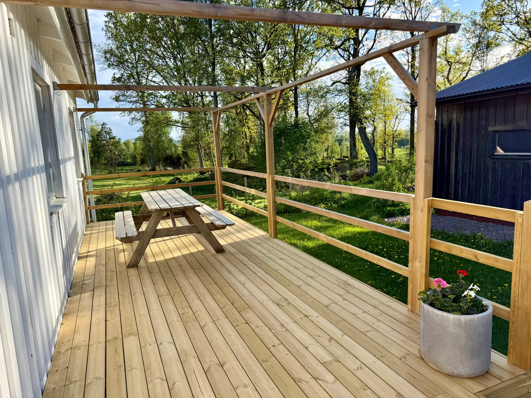 Rural charm and modern comfort – close to nature and swimming |SE08016