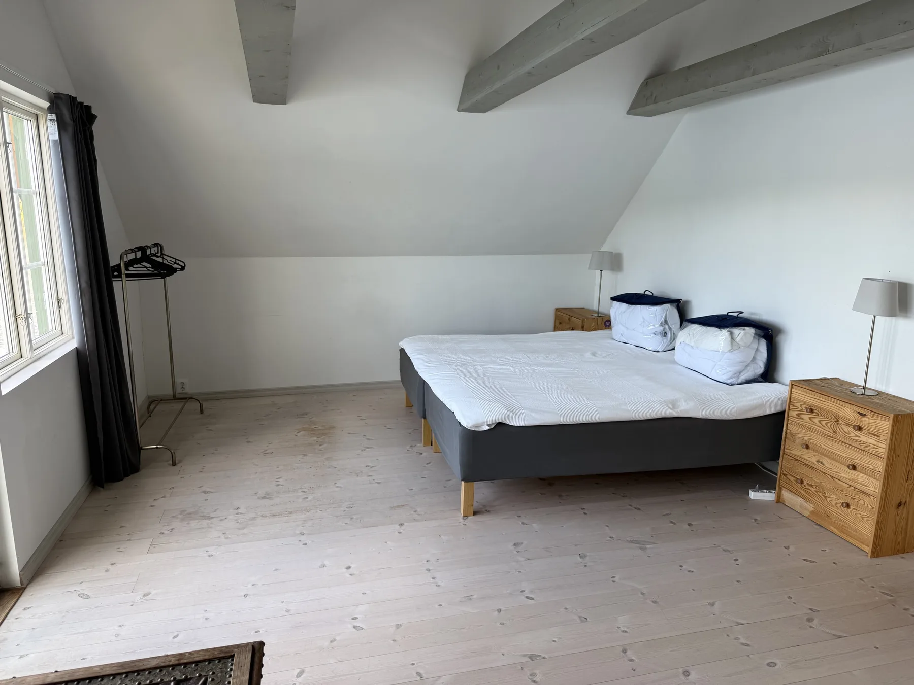 Log cabin with pool, sauna and boat by Torreby Castle | SE09080