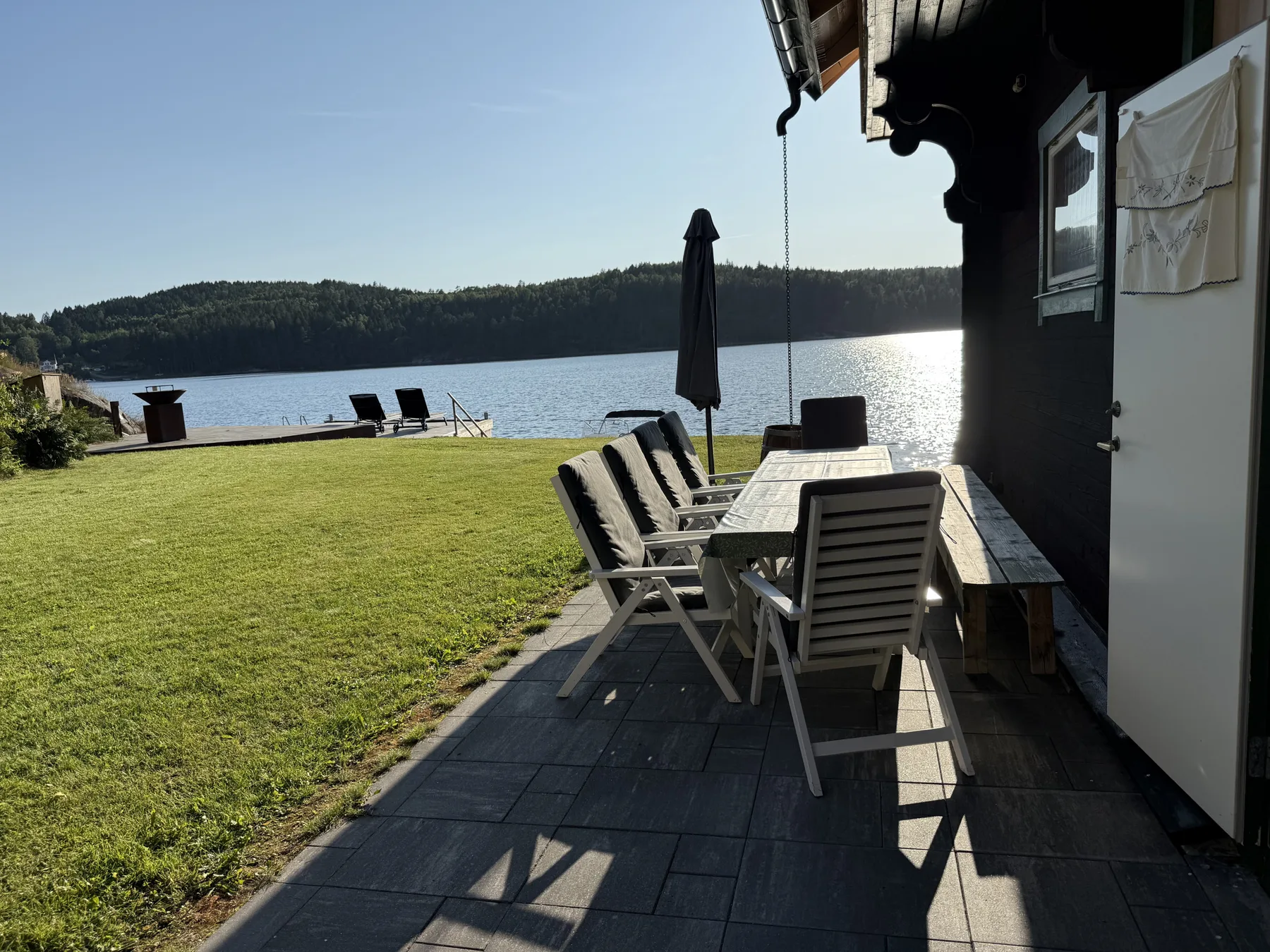 Log cabin with pool, sauna and boat by Torreby Castle | SE09080