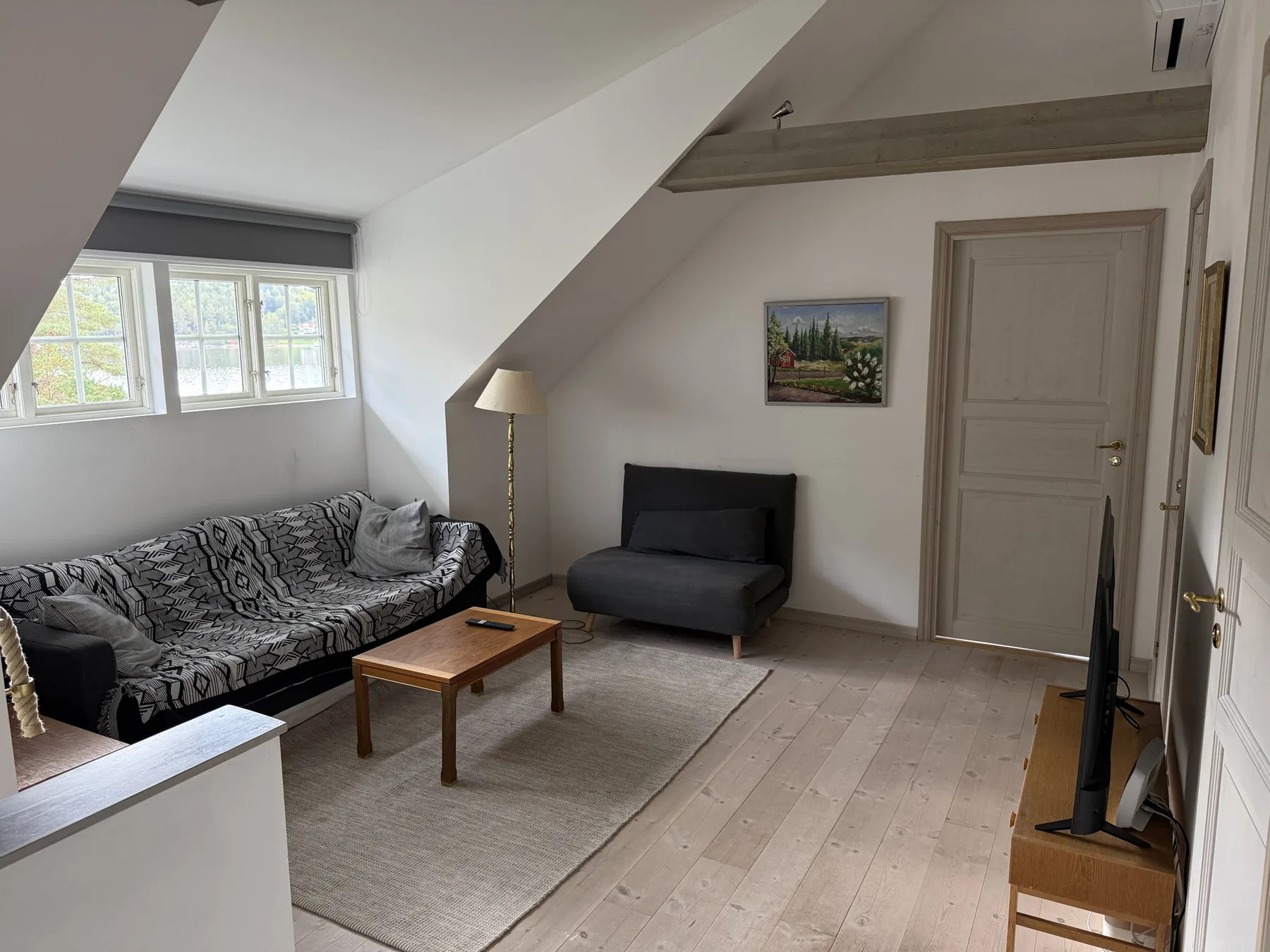 Log cabin with pool, sauna and boat by Torreby Castle | SE09080