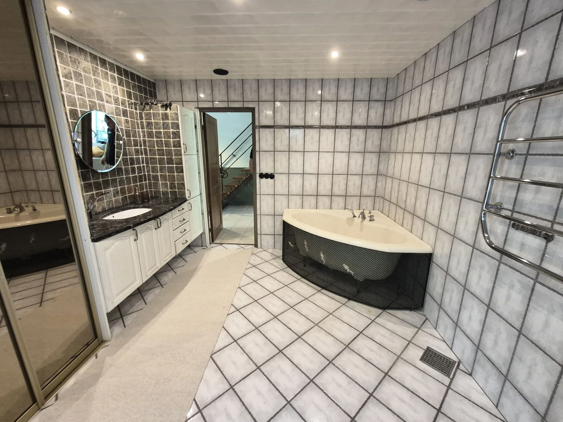 Exclusive holiday home in Sandskogen – 150 meters to sandy beach |SE01084