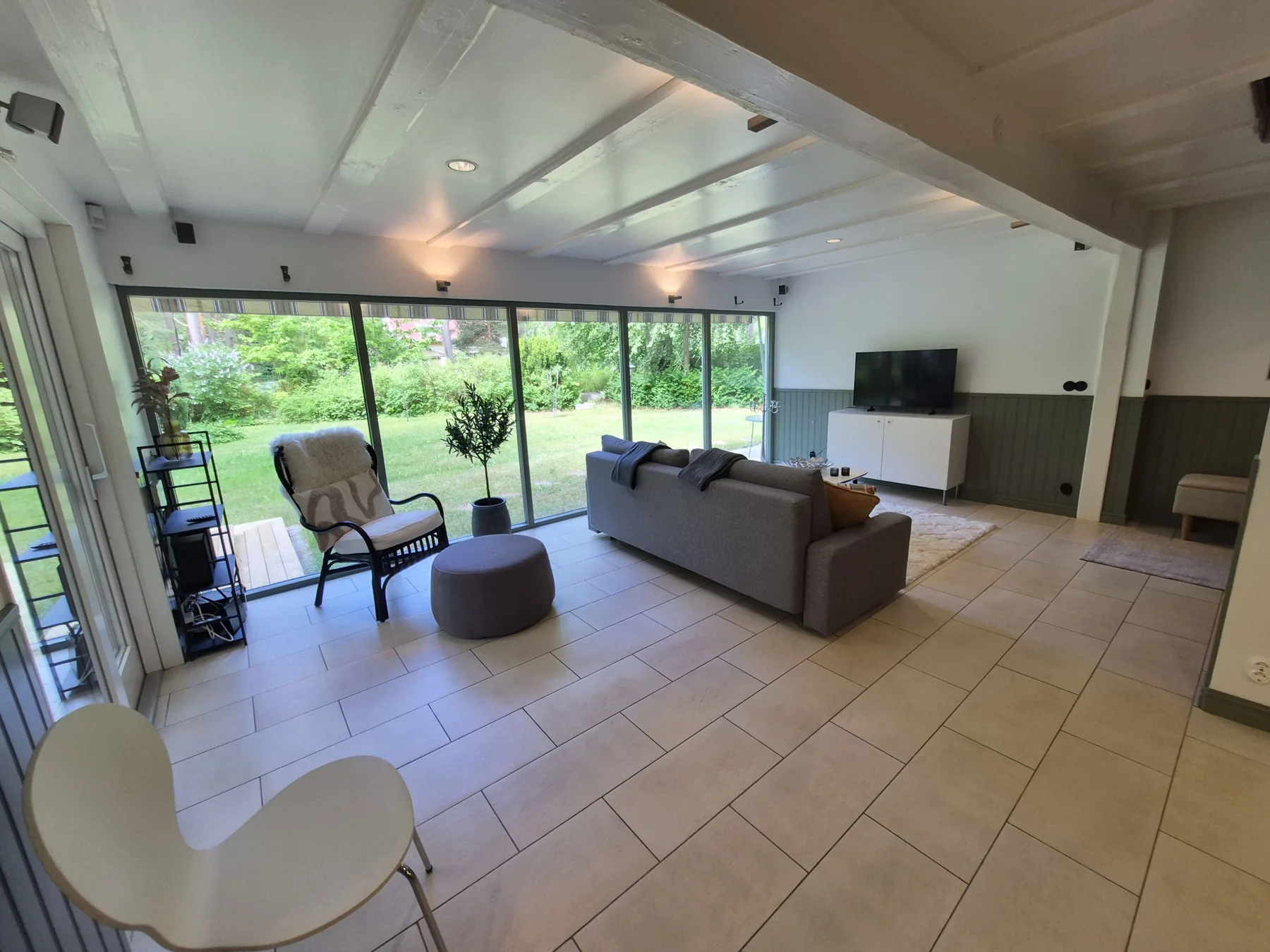 Exclusive holiday home in Sandskogen – 150 meters to sandy beach |SE01084