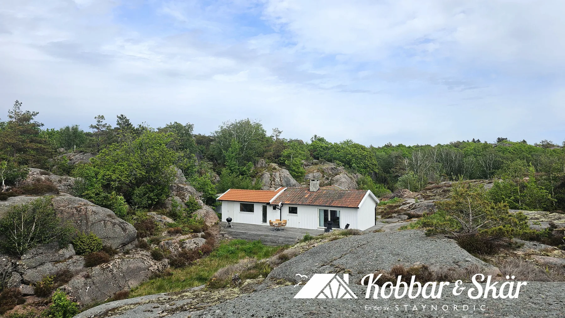 Archipelago House by the Bohuslän Cliffs | SE09181