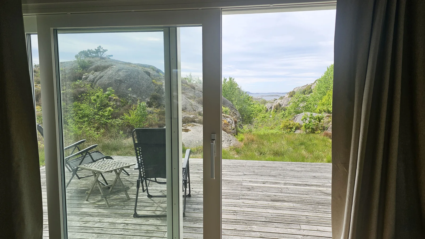 Archipelago House by the Bohuslän Cliffs | SE09181