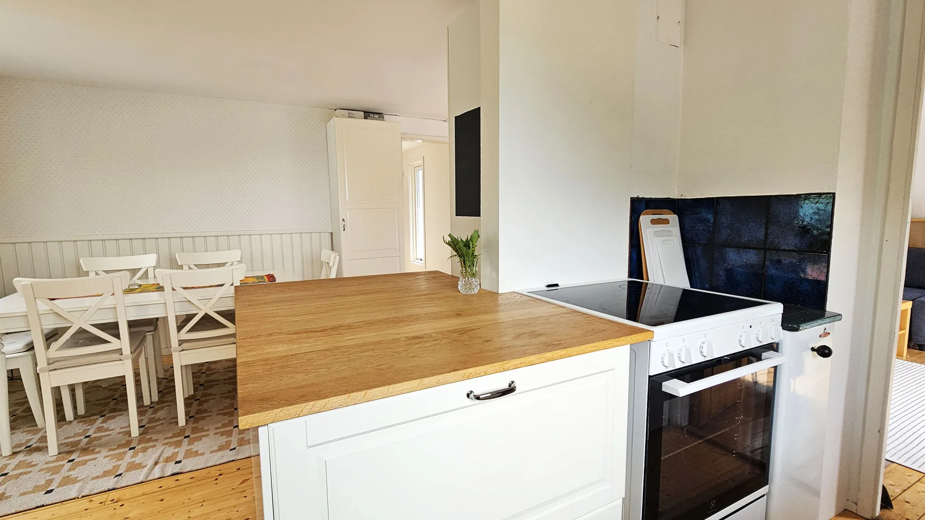 Archipelago House by the Bohuslän Cliffs | SE09181