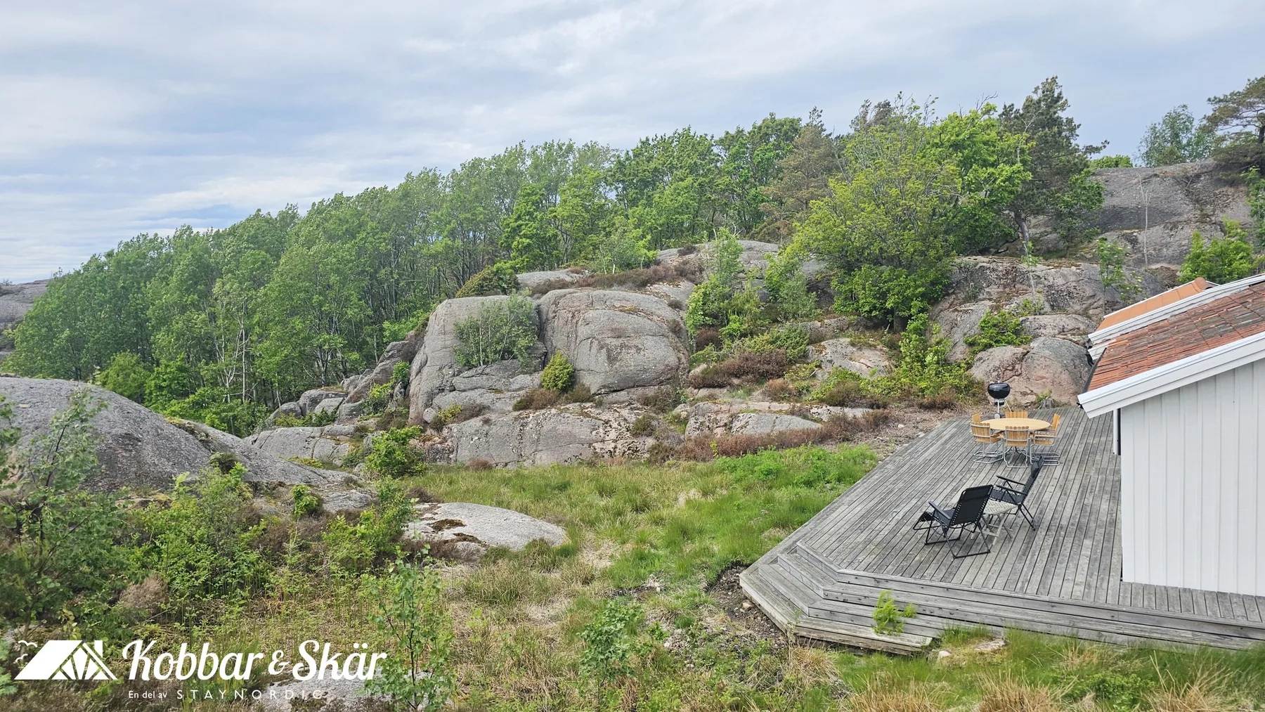 Archipelago House by the Bohuslän Cliffs | SE09181
