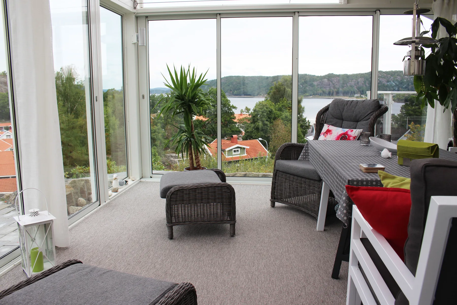 Spacious House with Sauna & Sea View | SE09164