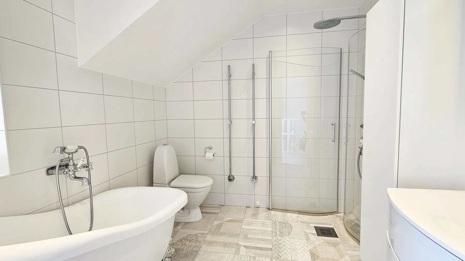 Large modern house by the sea in Rönnäng | SE09177