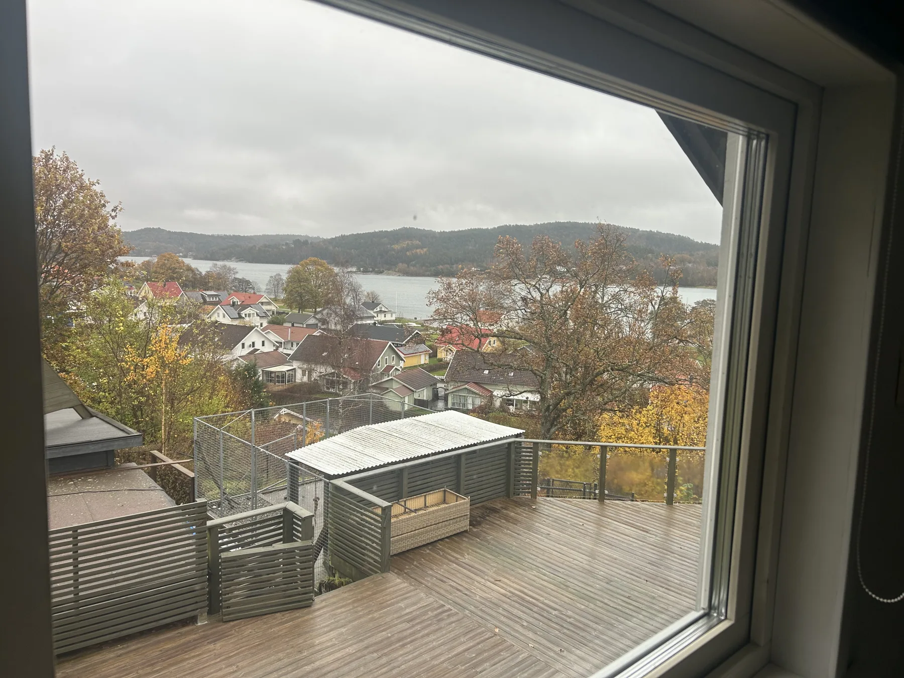 Lovely view & walking distance to the beach | SE09150