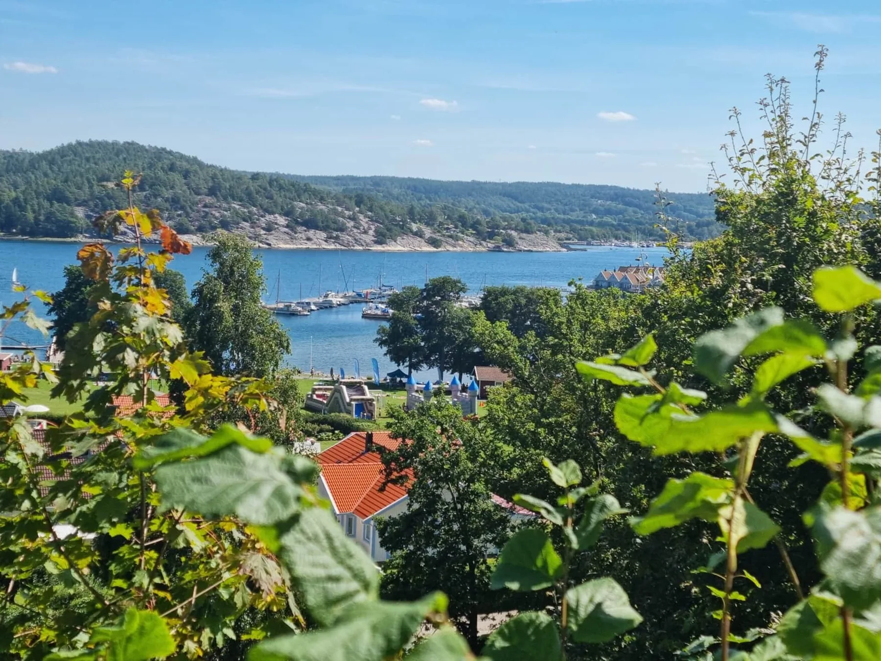 Lovely view & walking distance to the beach | SE09150
