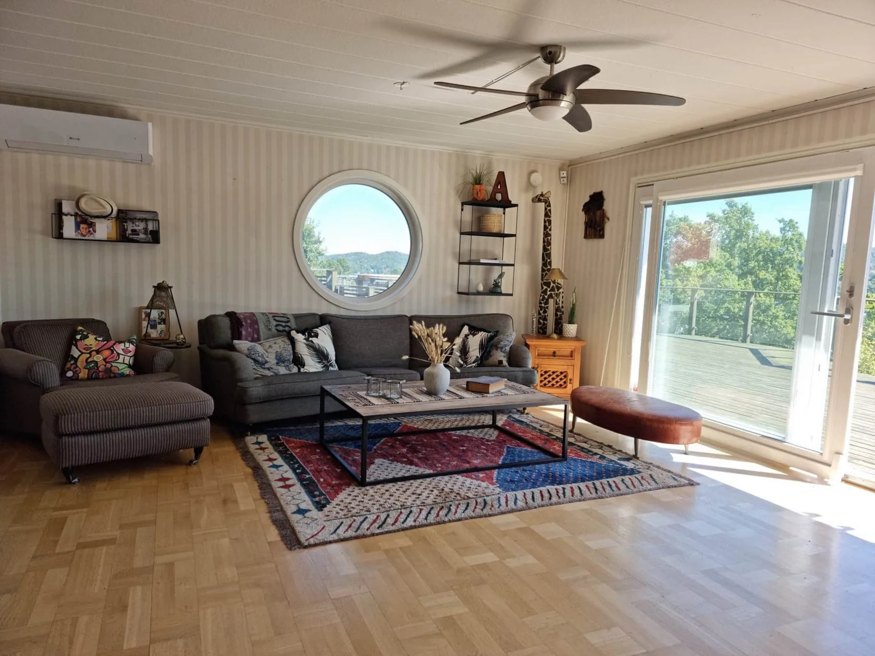 Lovely view & walking distance to the beach | SE09150