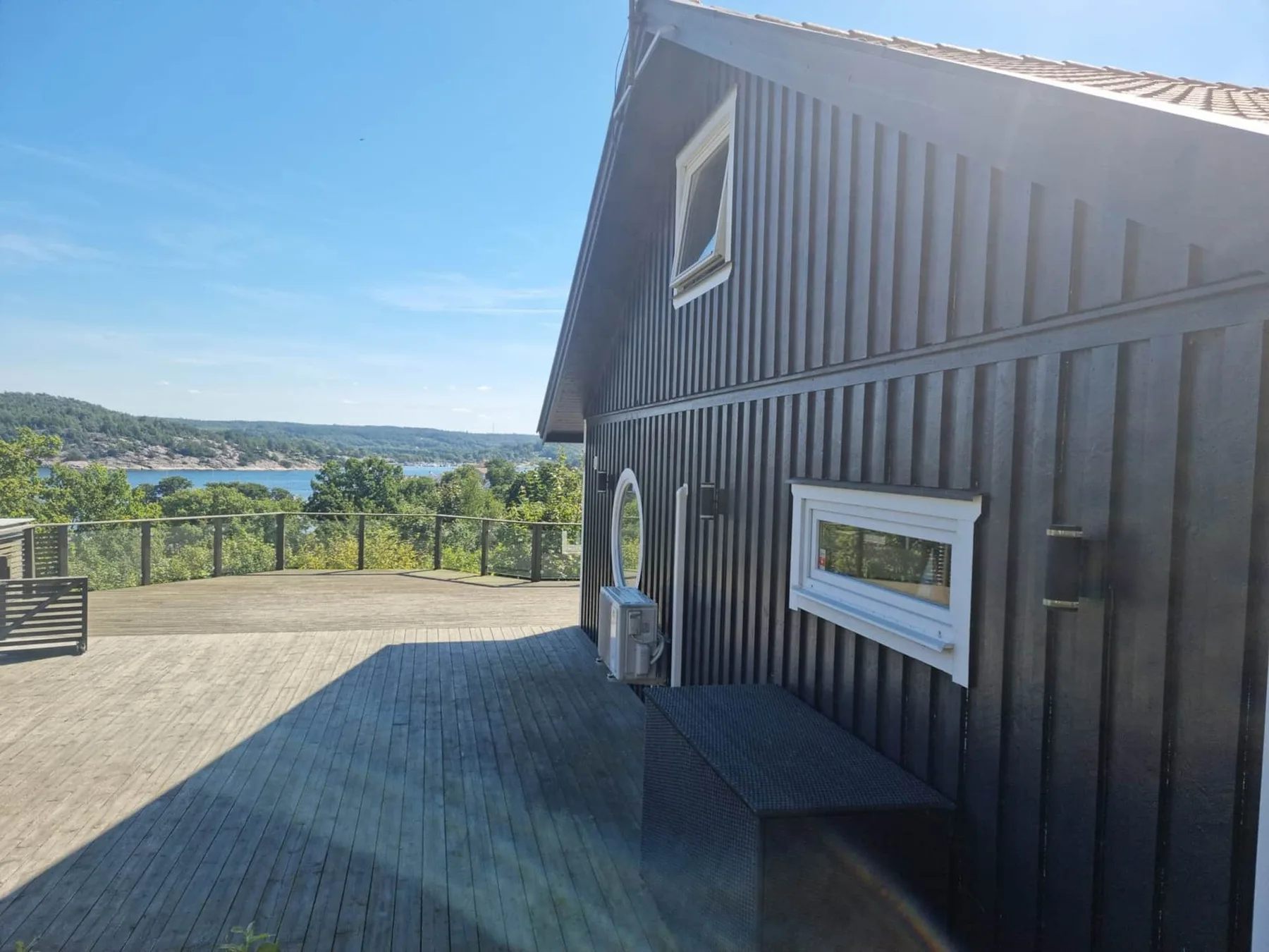 Lovely view & walking distance to the beach | SE09150