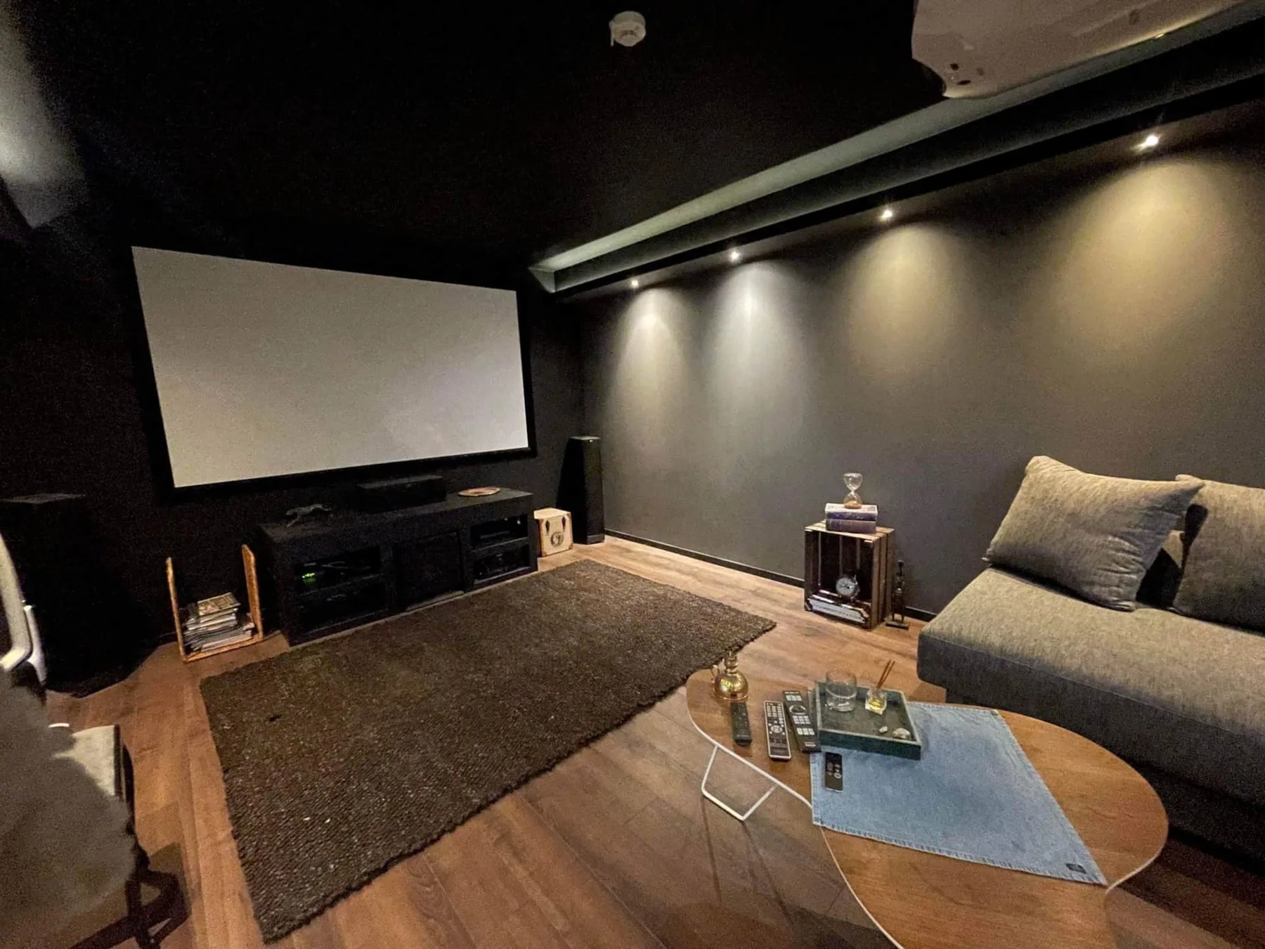 Lovely view & walking distance to the beach | SE09150