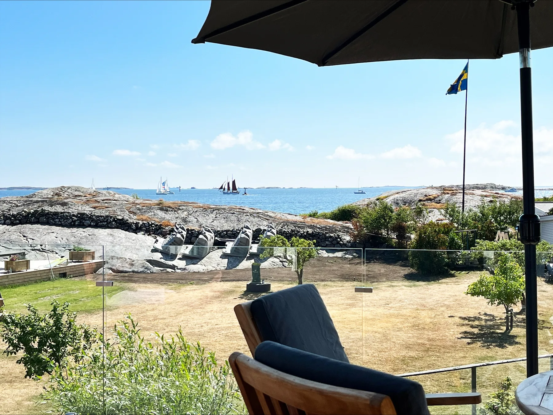 Unique holiday accommodation on Långholmen in Gothenburg's western archipelago | SE08071