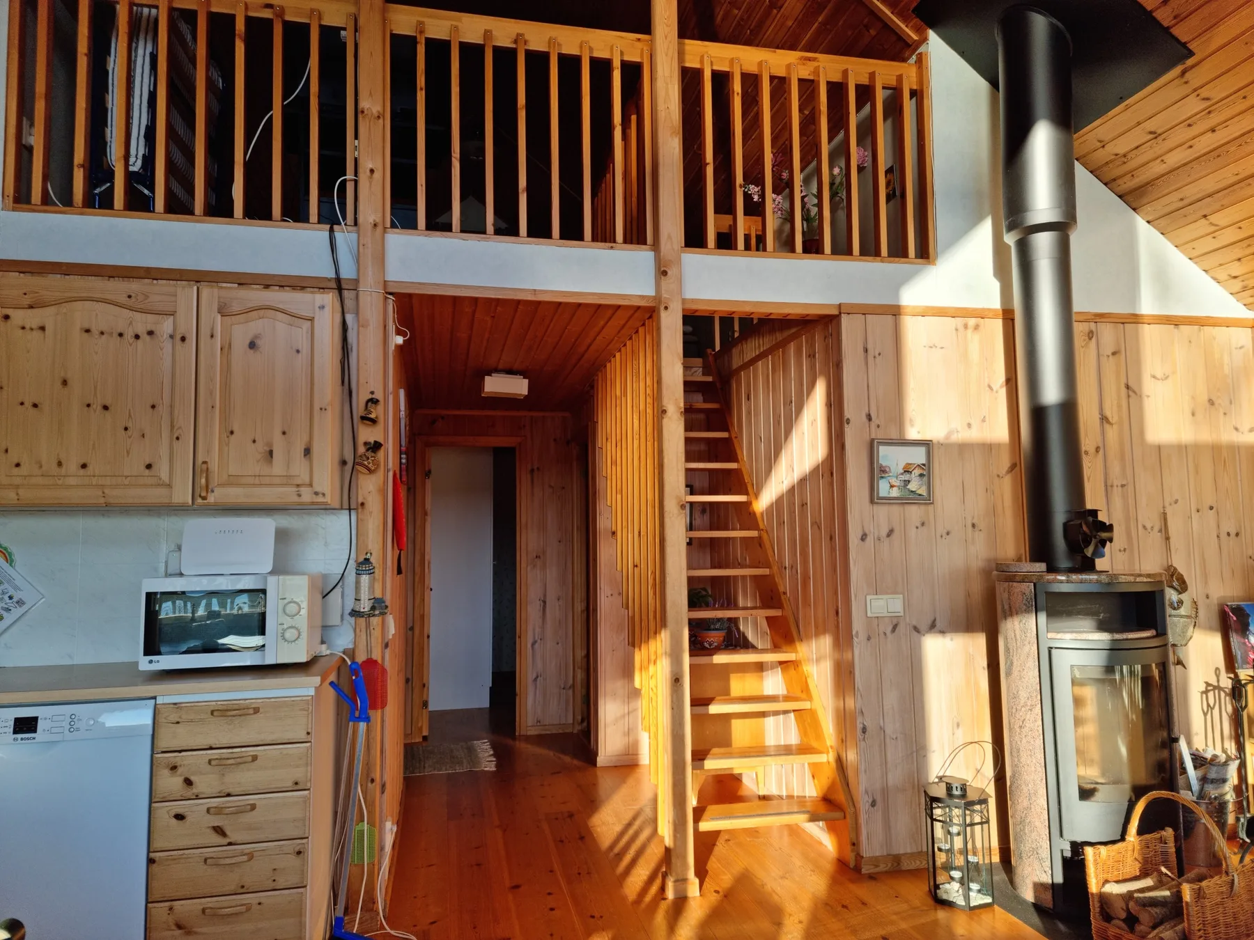 50m to sandy beach at Kavlanda Brygga | SE09147