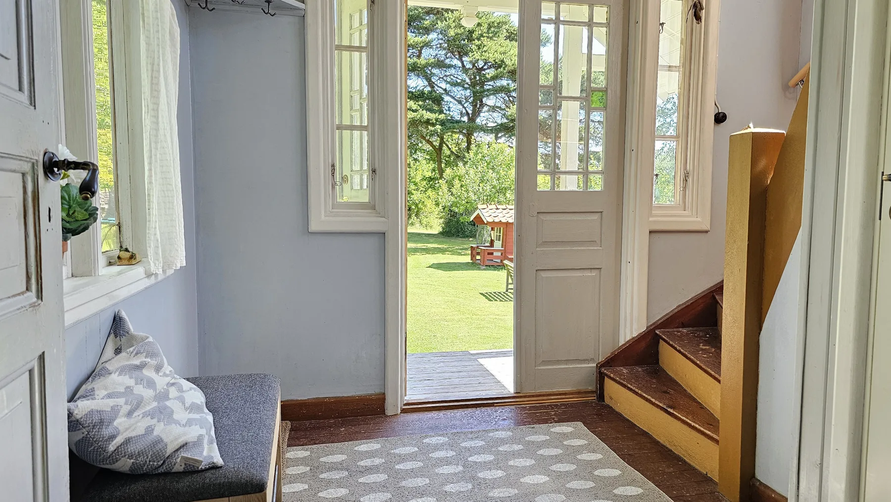Charming house with kayaks, 300m from the sea on Orust | SE09139