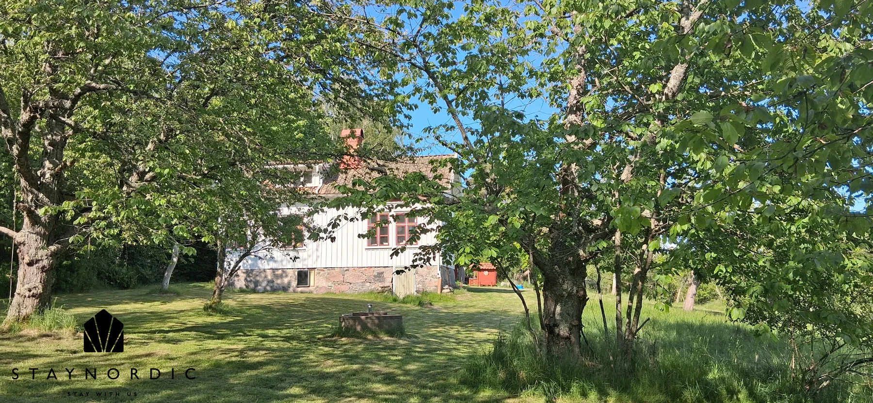 Charming house with kayaks, 300m from the sea on Orust | SE09139