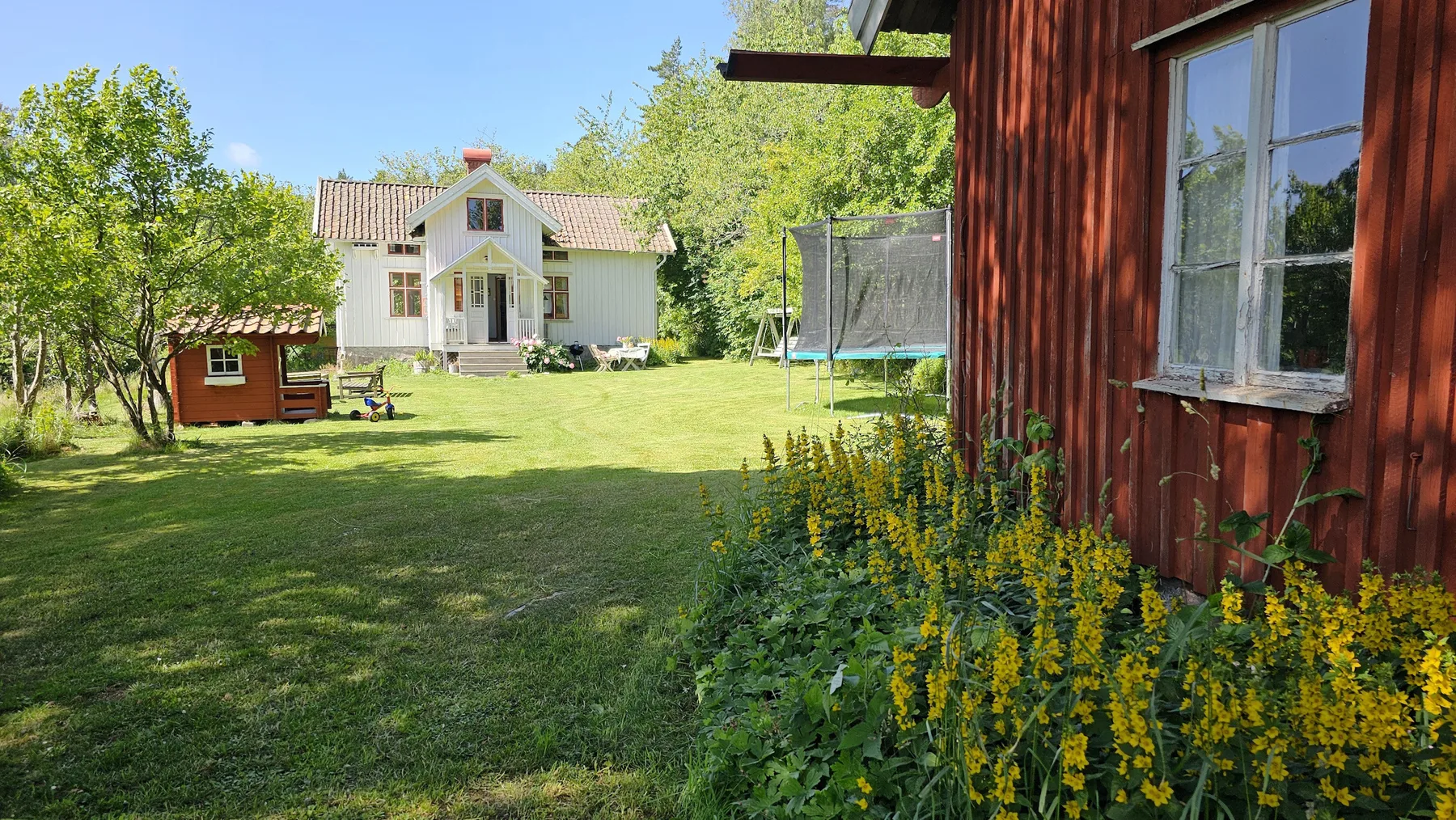Charming house with kayaks, 300m from the sea on Orust | SE09139