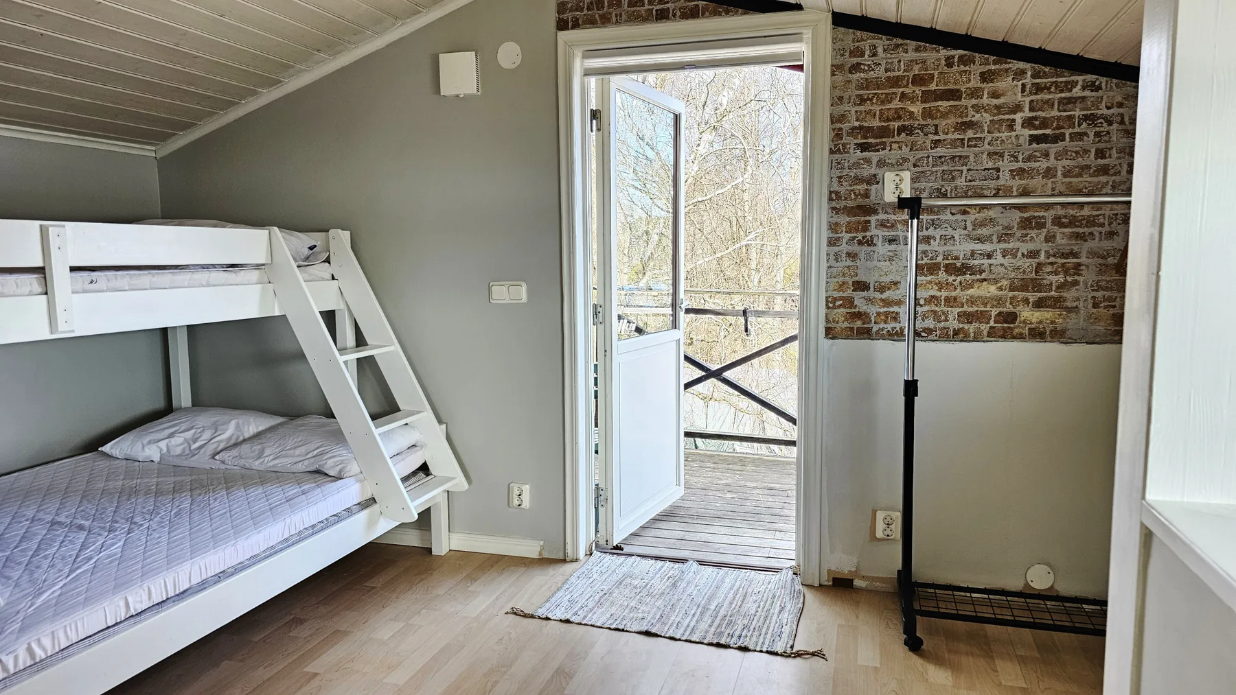 Charming cottage in Myggenäs 20 m from the sea | SE09169
