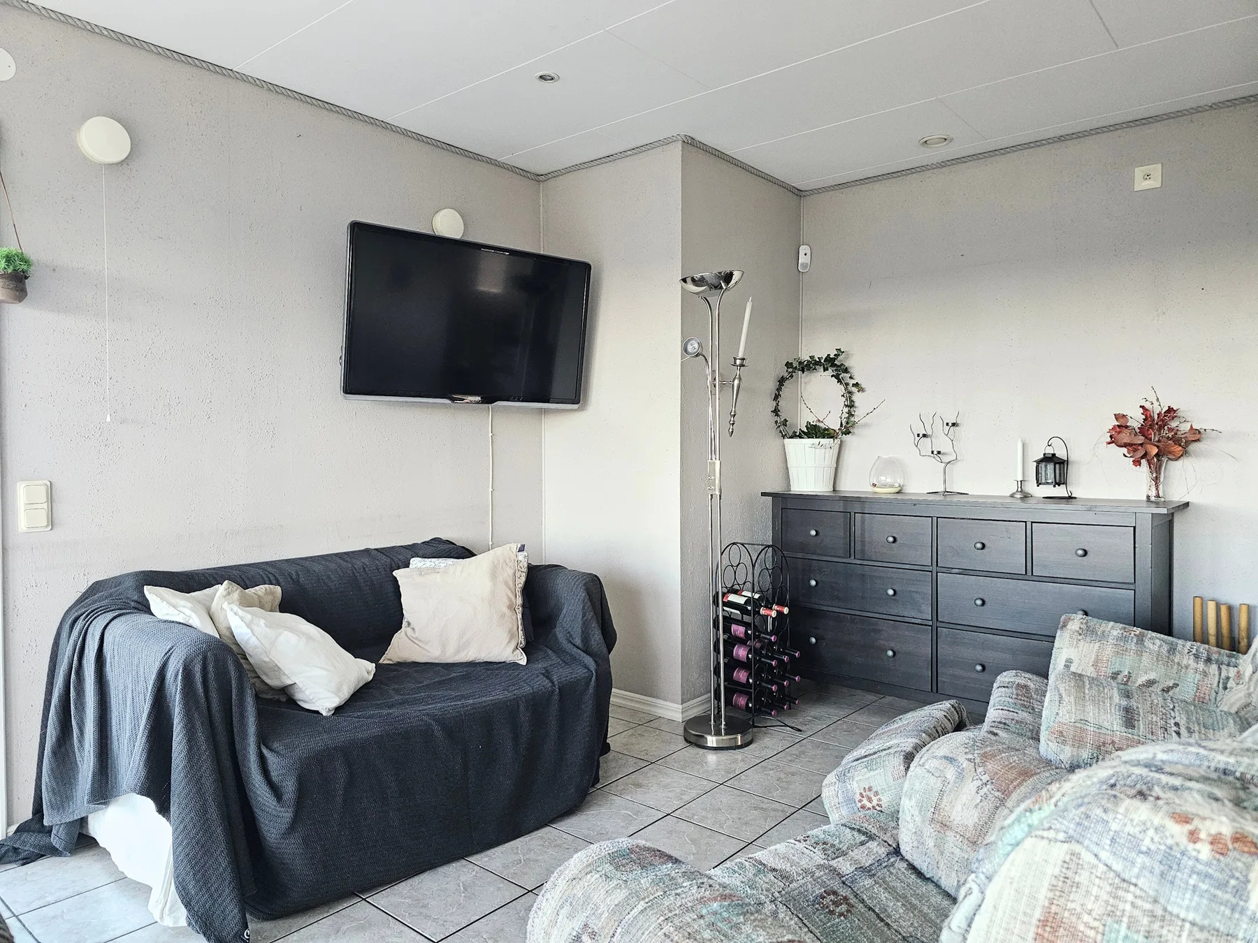 Villa with beautiful view and sauna in Henån | SE09106