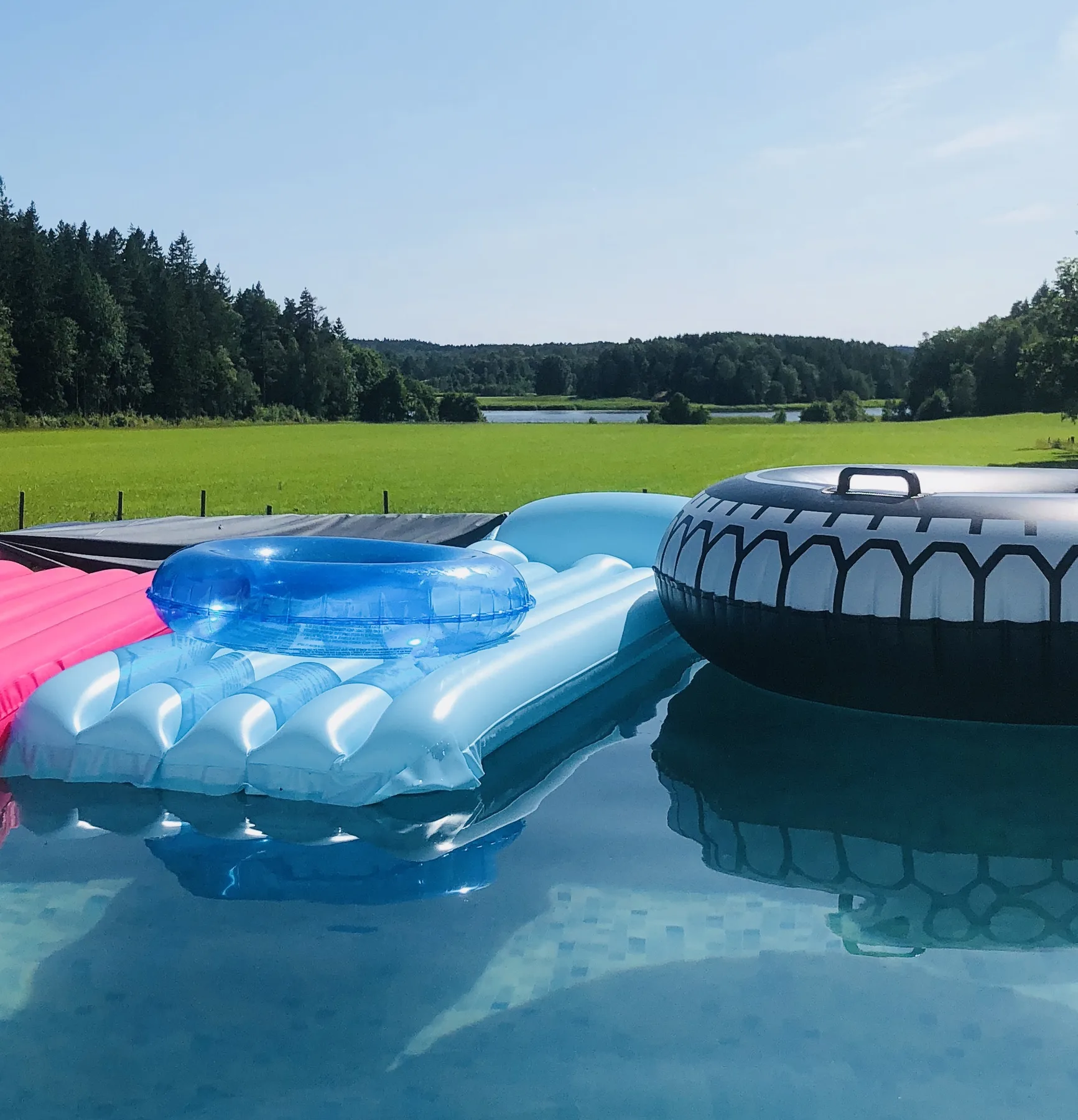 Villa with pool & lake view near Svanesund | SE09167