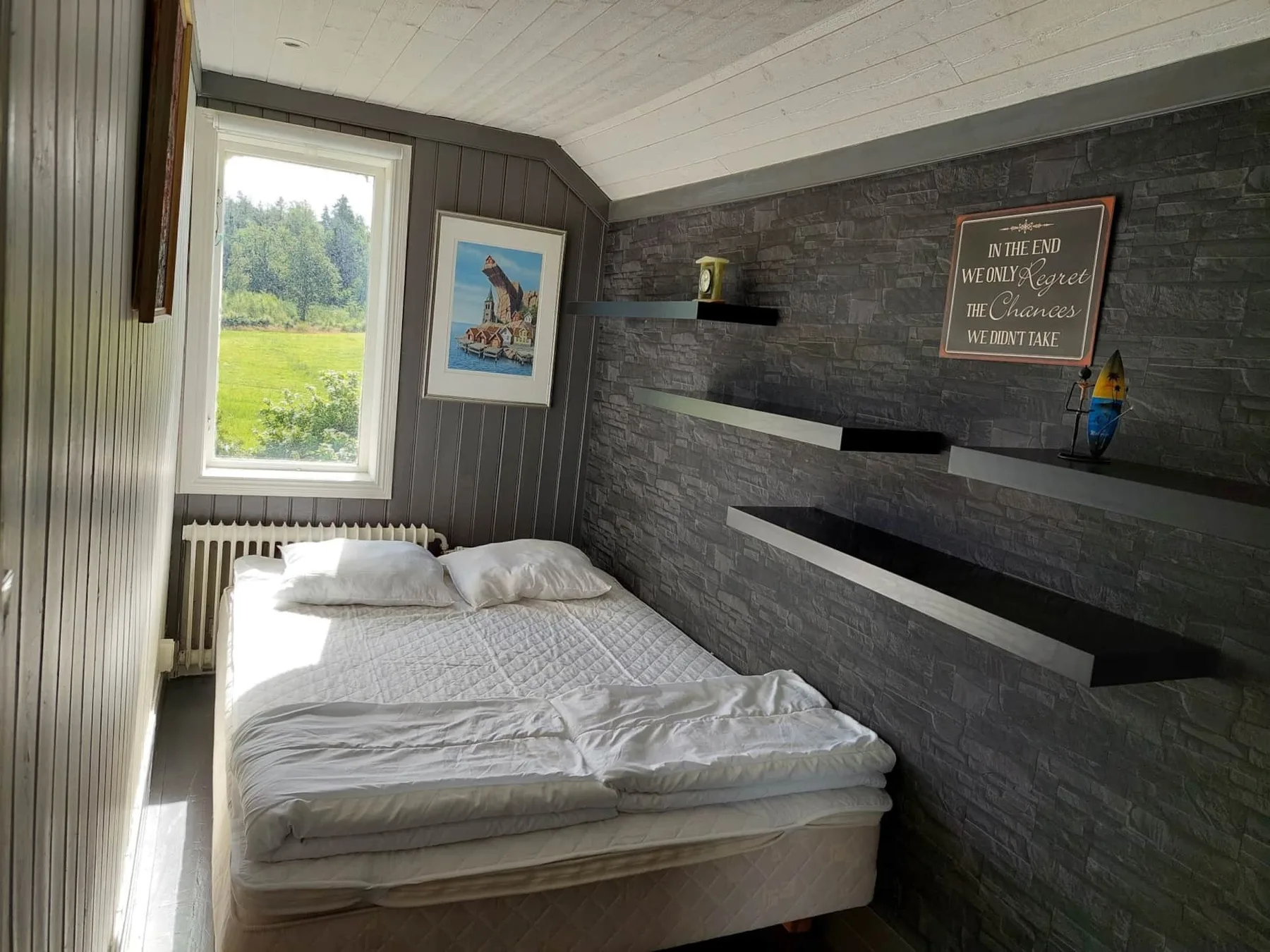 Villa with pool & lake view near Svanesund | SE09167