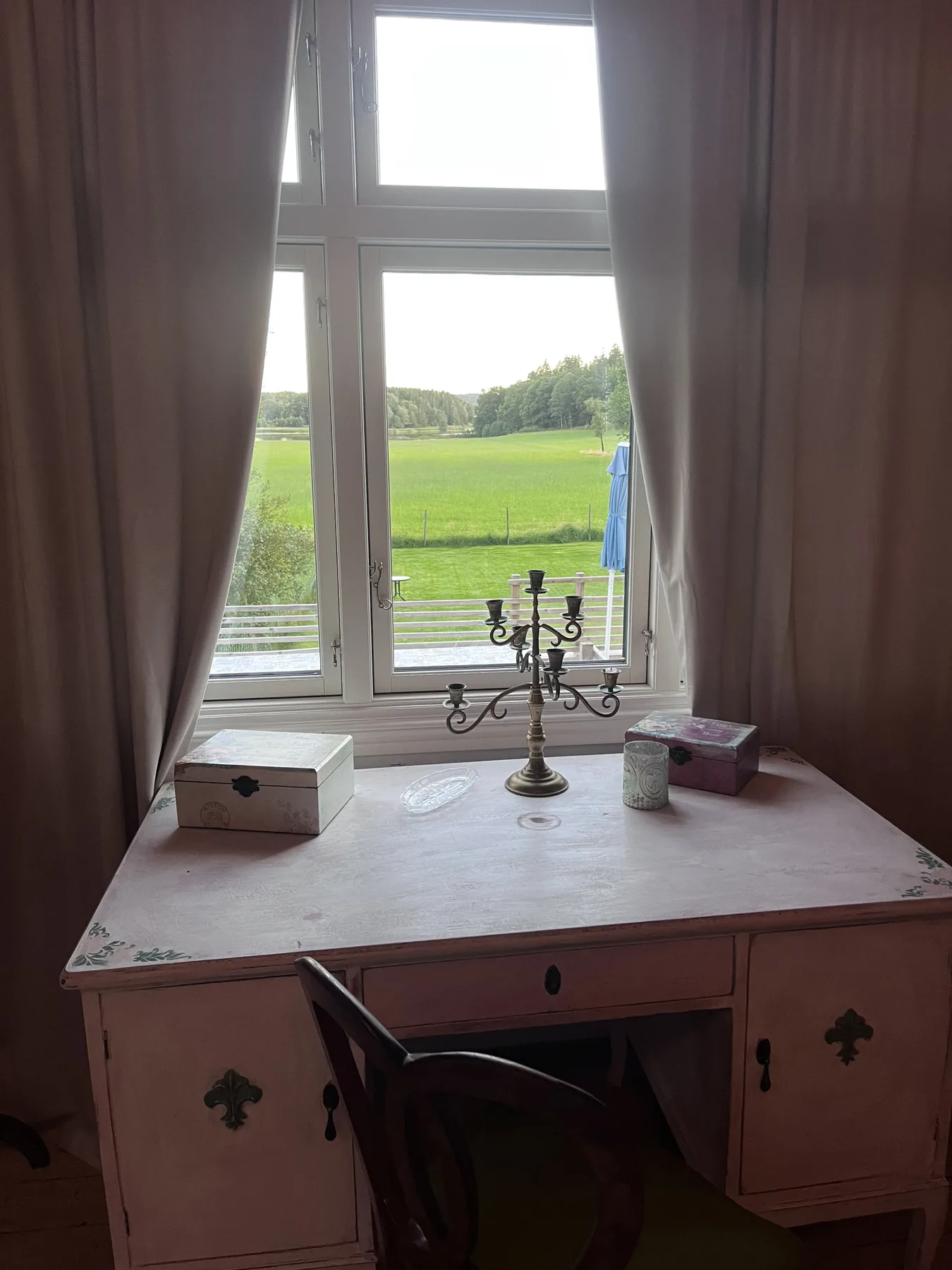 Villa with pool & lake view near Svanesund | SE09167