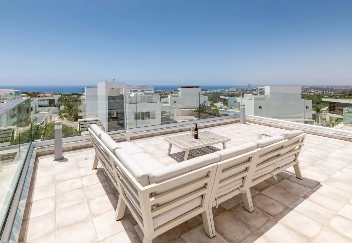Elite Blu Heights Villa