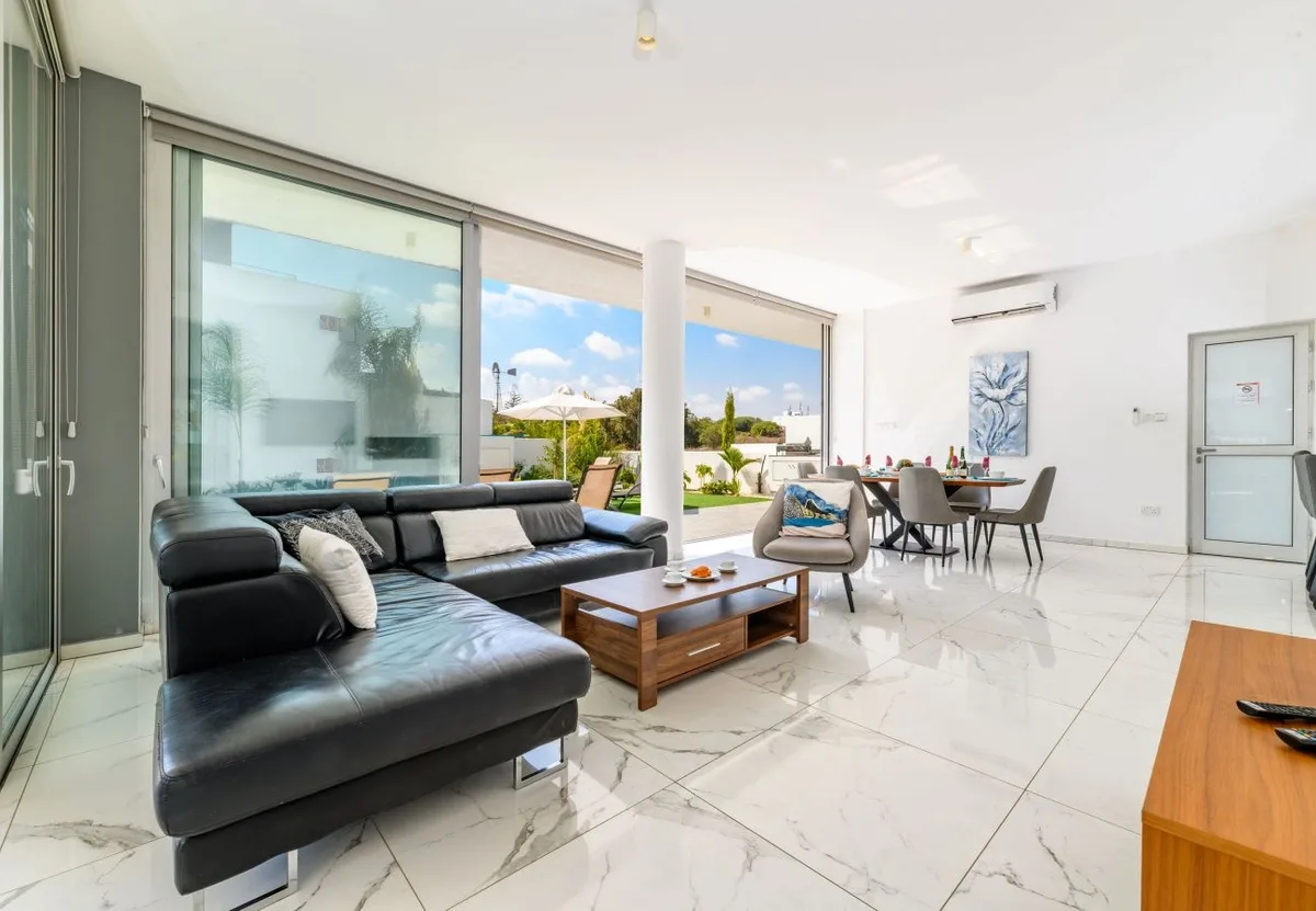 Olivine Waves Villa