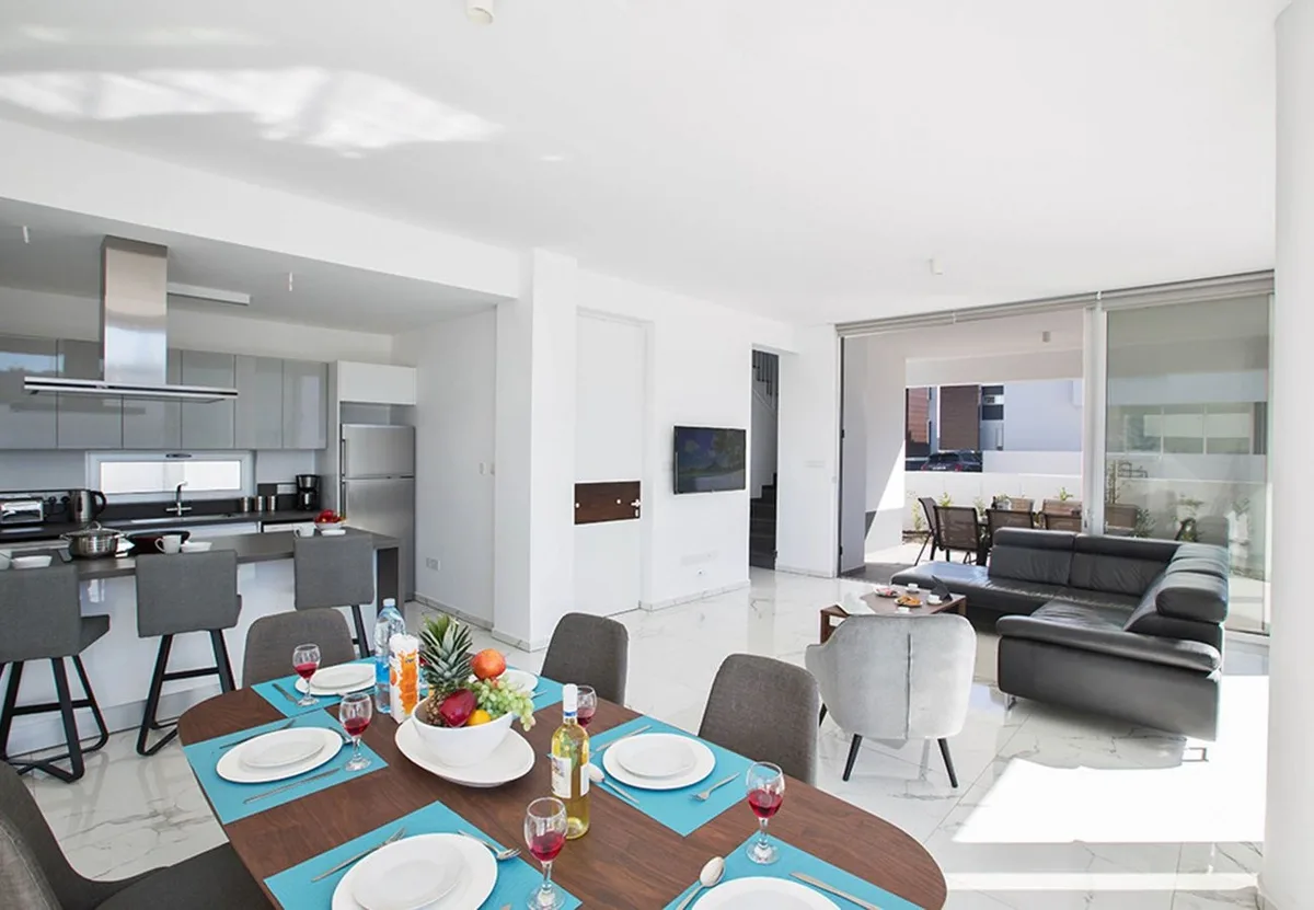 Olivine Waves Villa