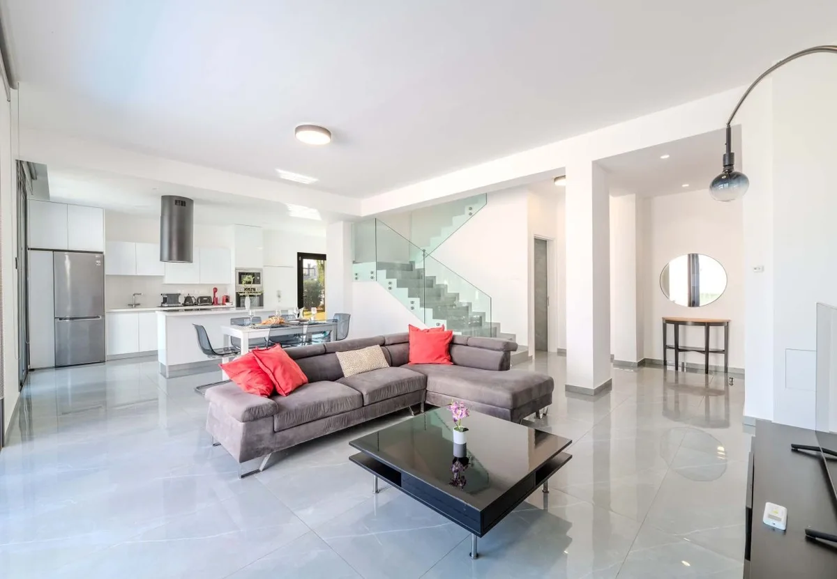 By The Beach - Aura Villa