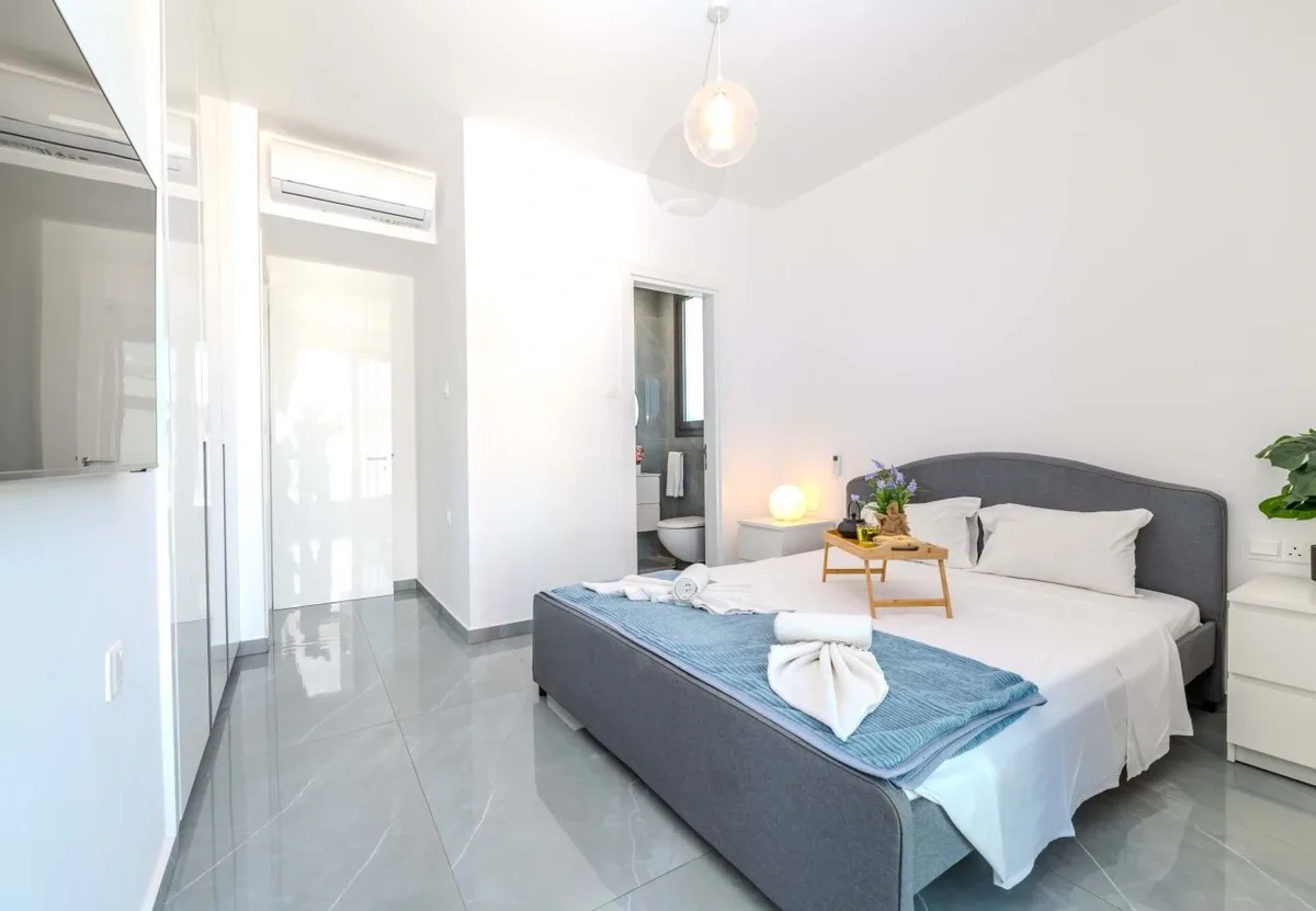 By The Beach - Aura Villa