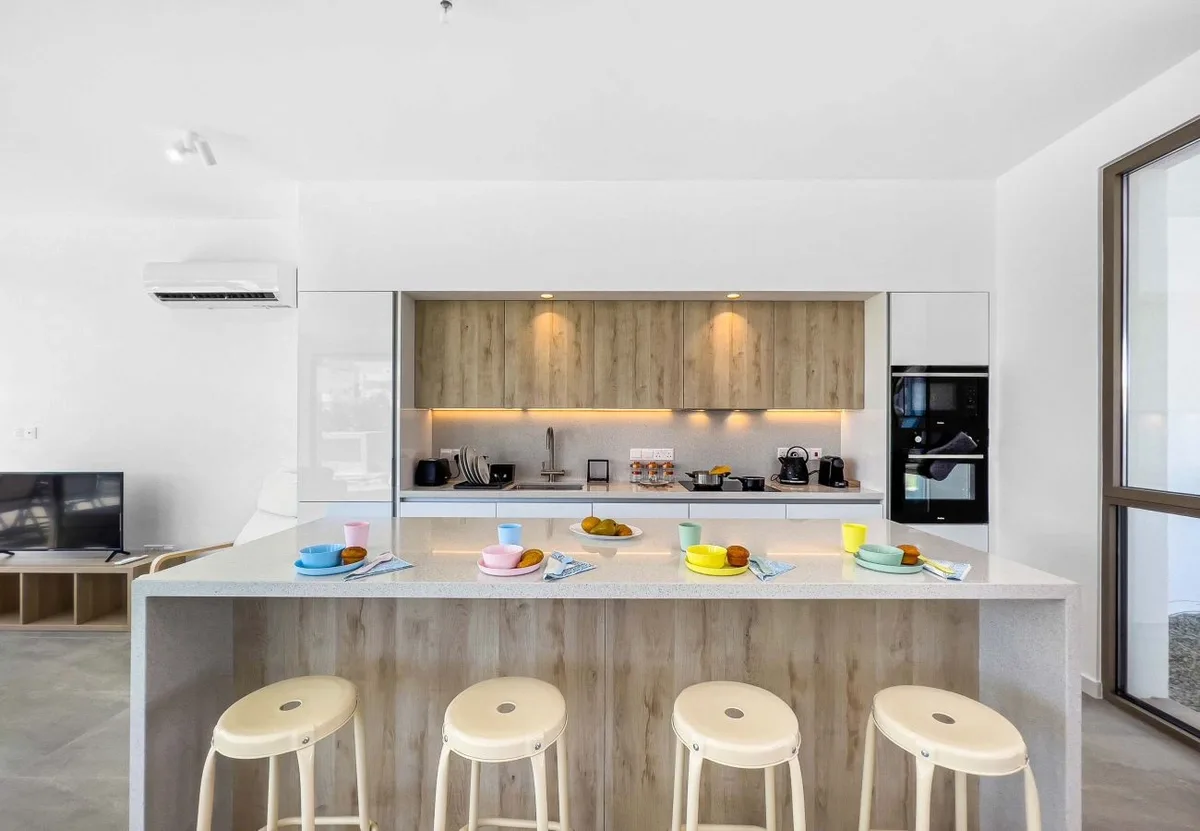 Azure Seaview - Garnet Villa