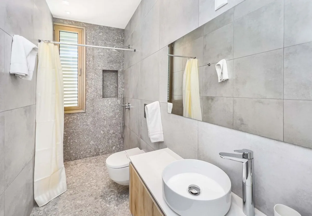 Azure Seaview - Garnet Villa